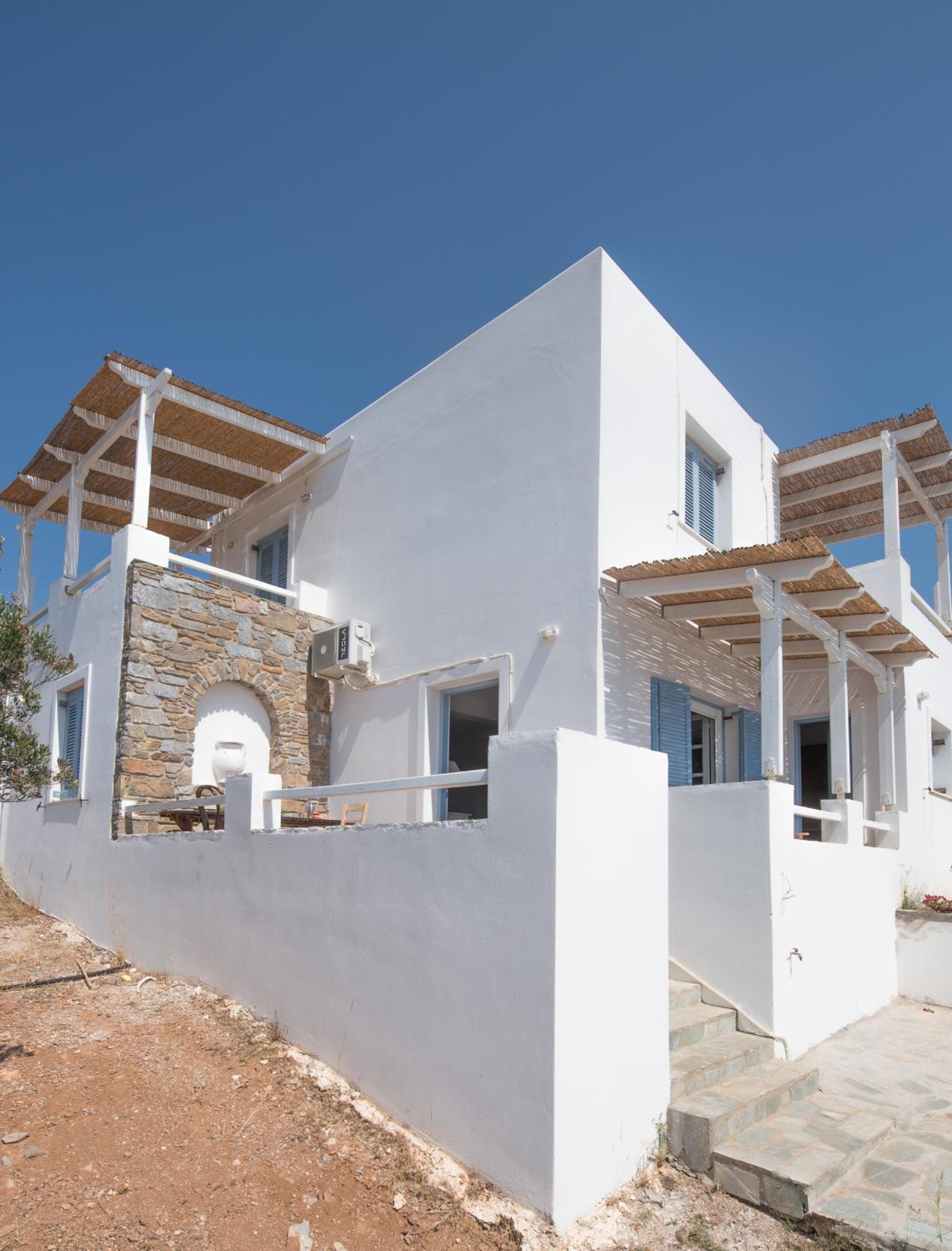 Blue Zen Kithnos, Cycladic House