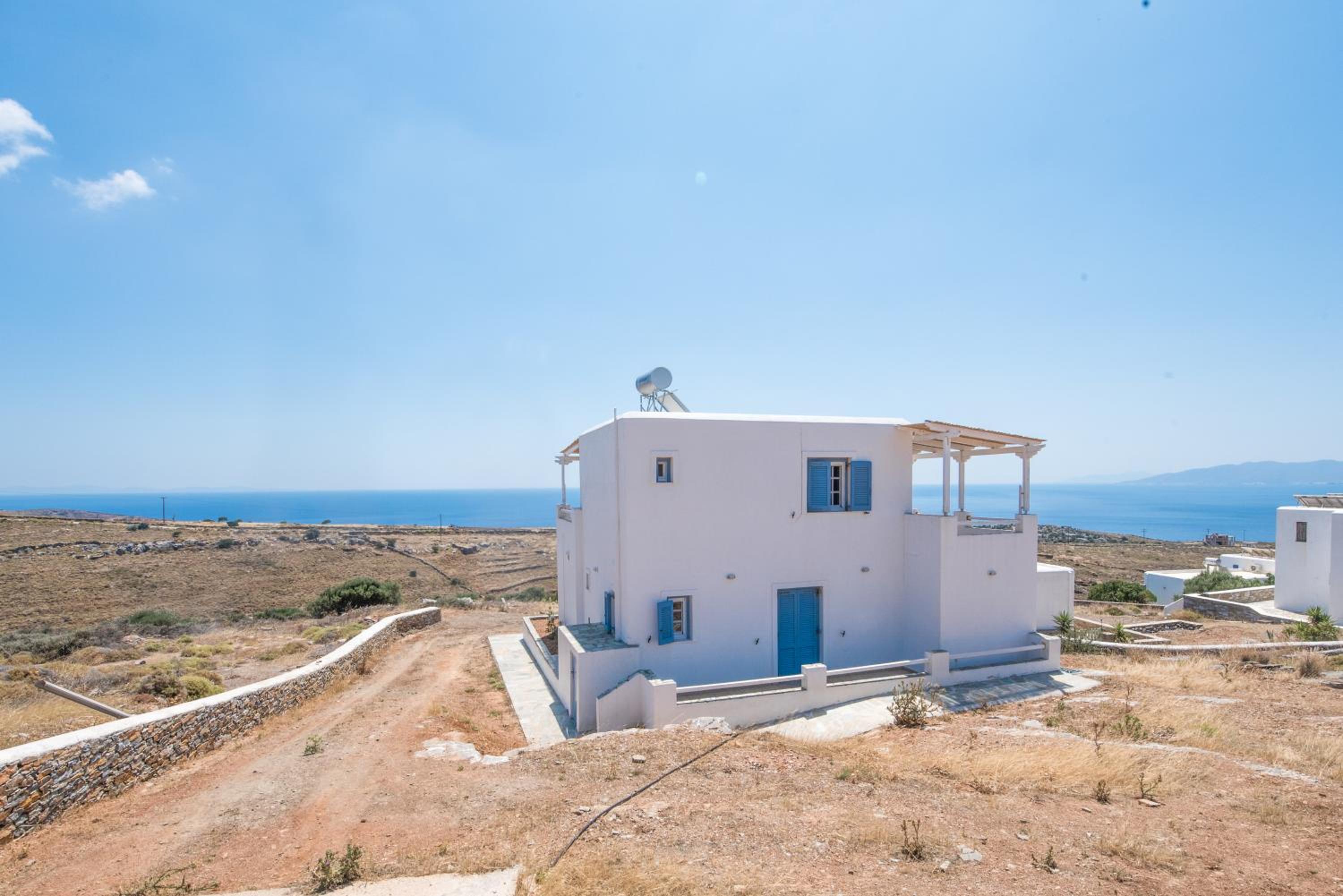 Blue Zen Kithnos, Cycladic House