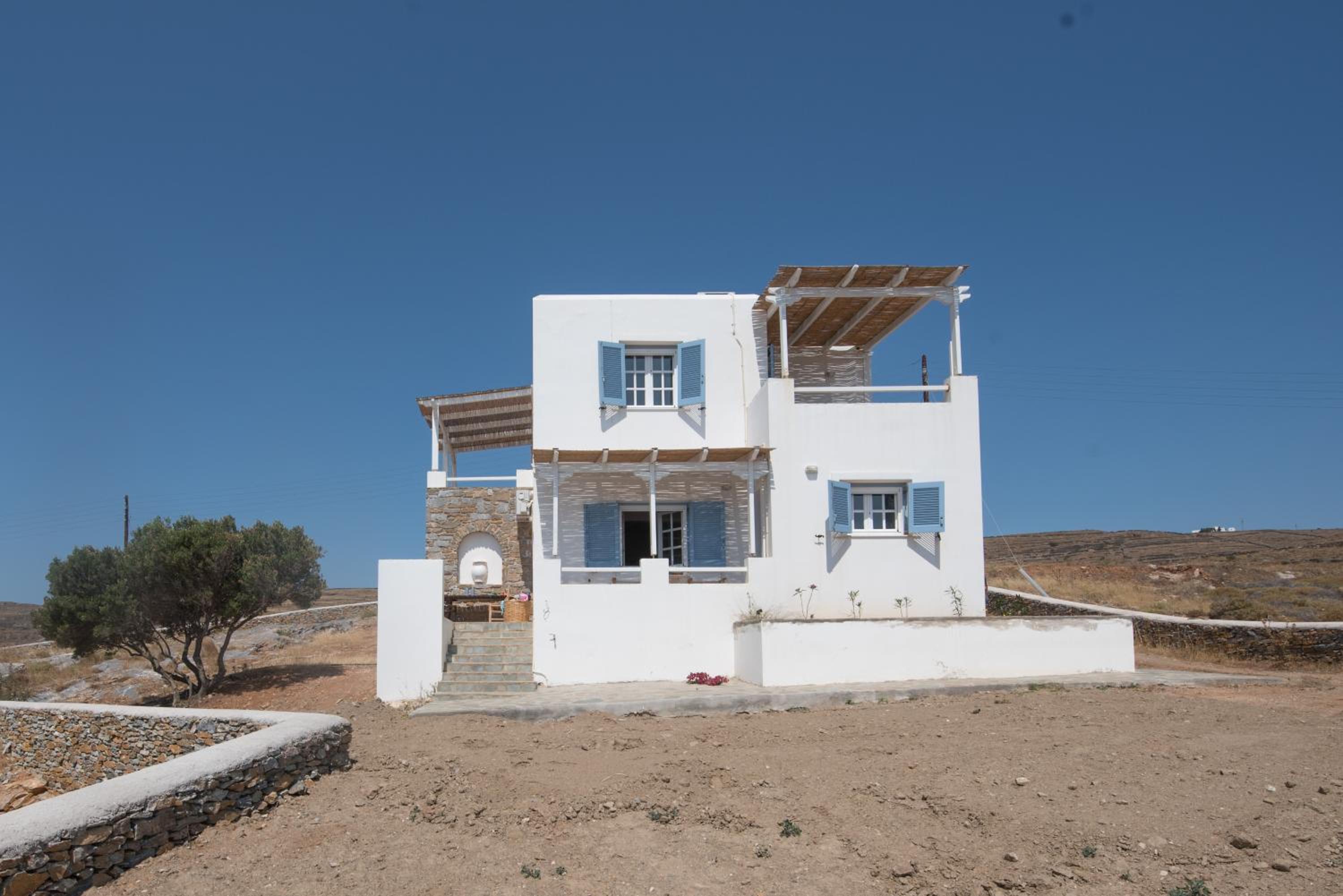 Blue Zen Kithnos, Cycladic House