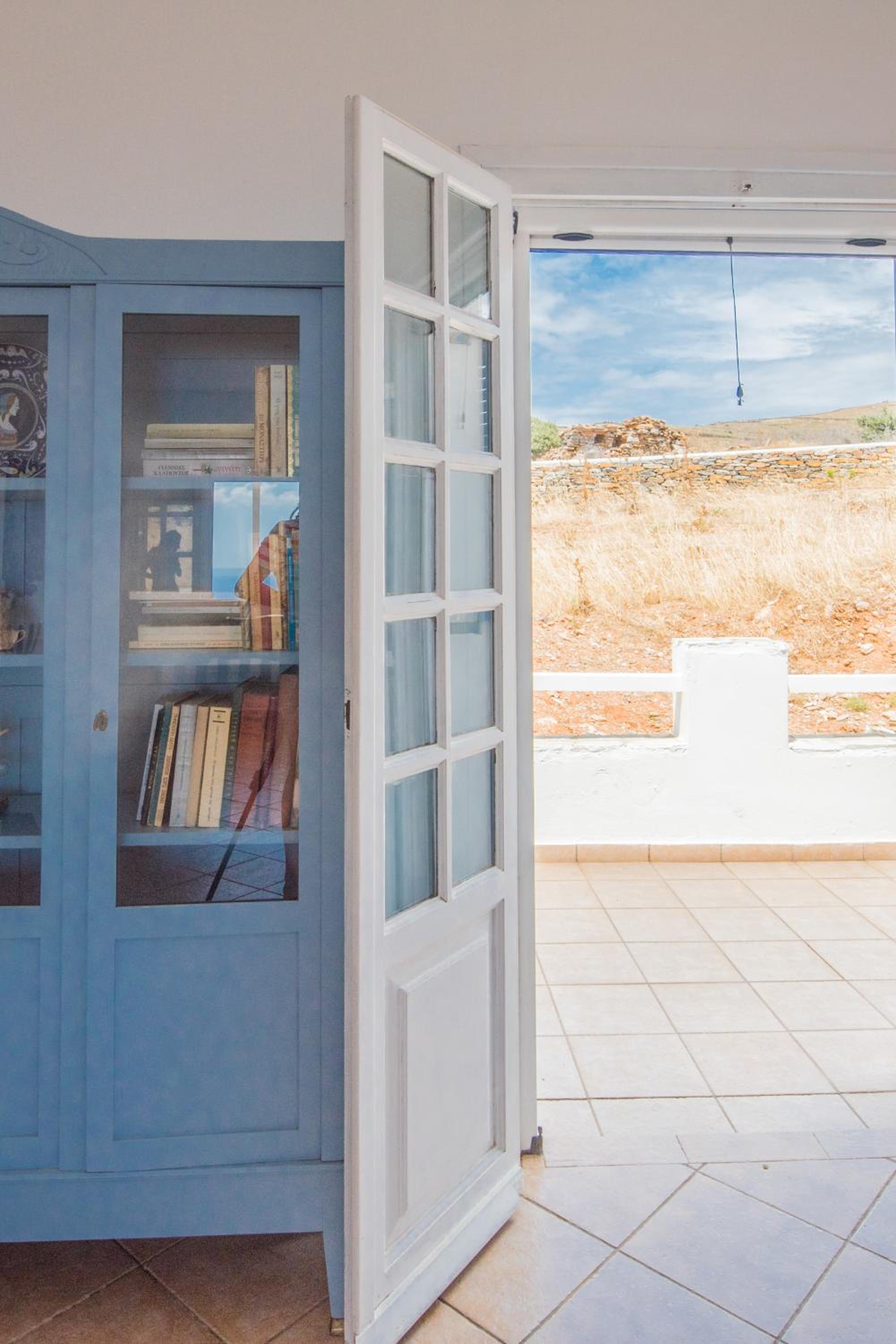 Blue Zen Kithnos, Cycladic House