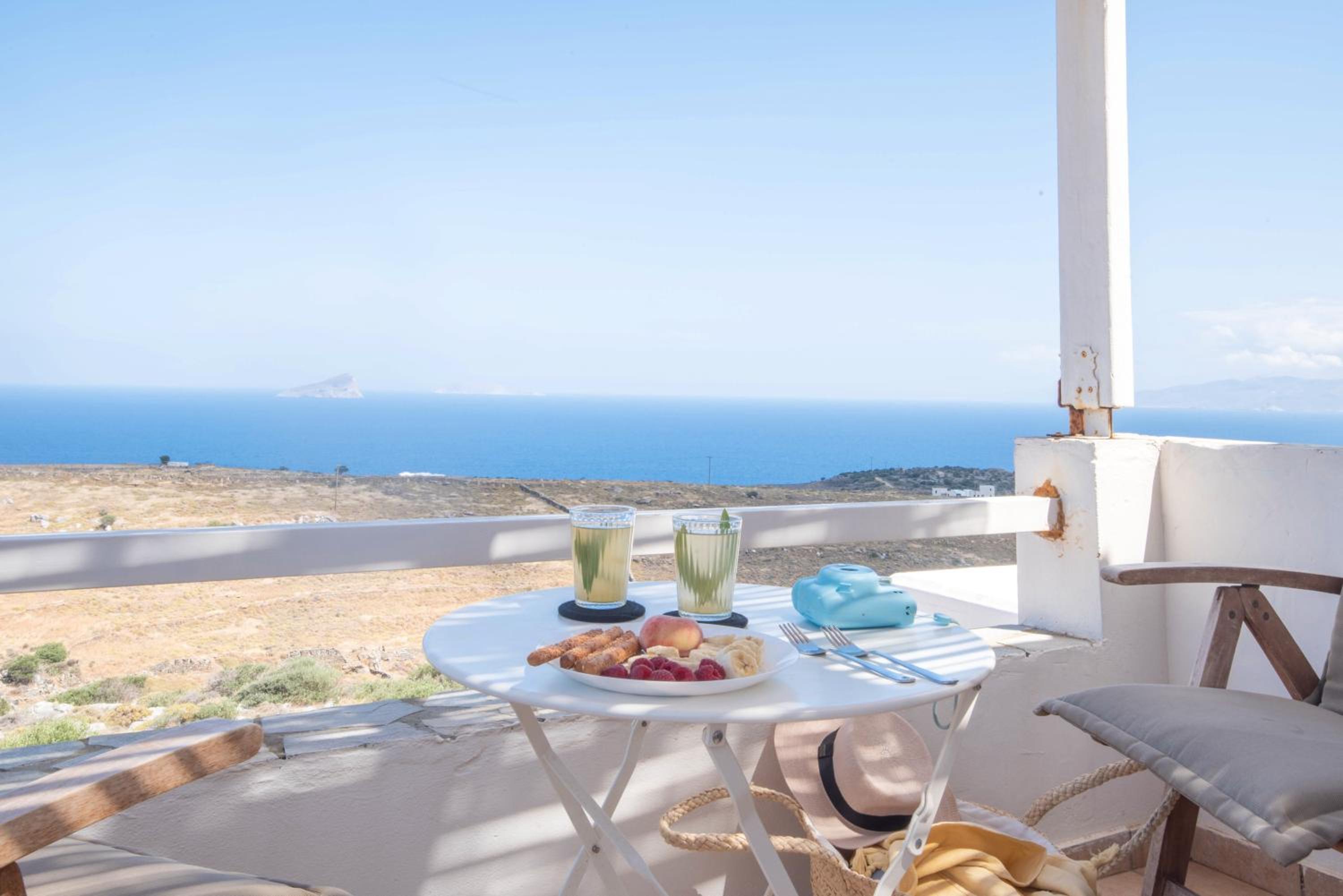 Blue Zen Kithnos, Cycladic House