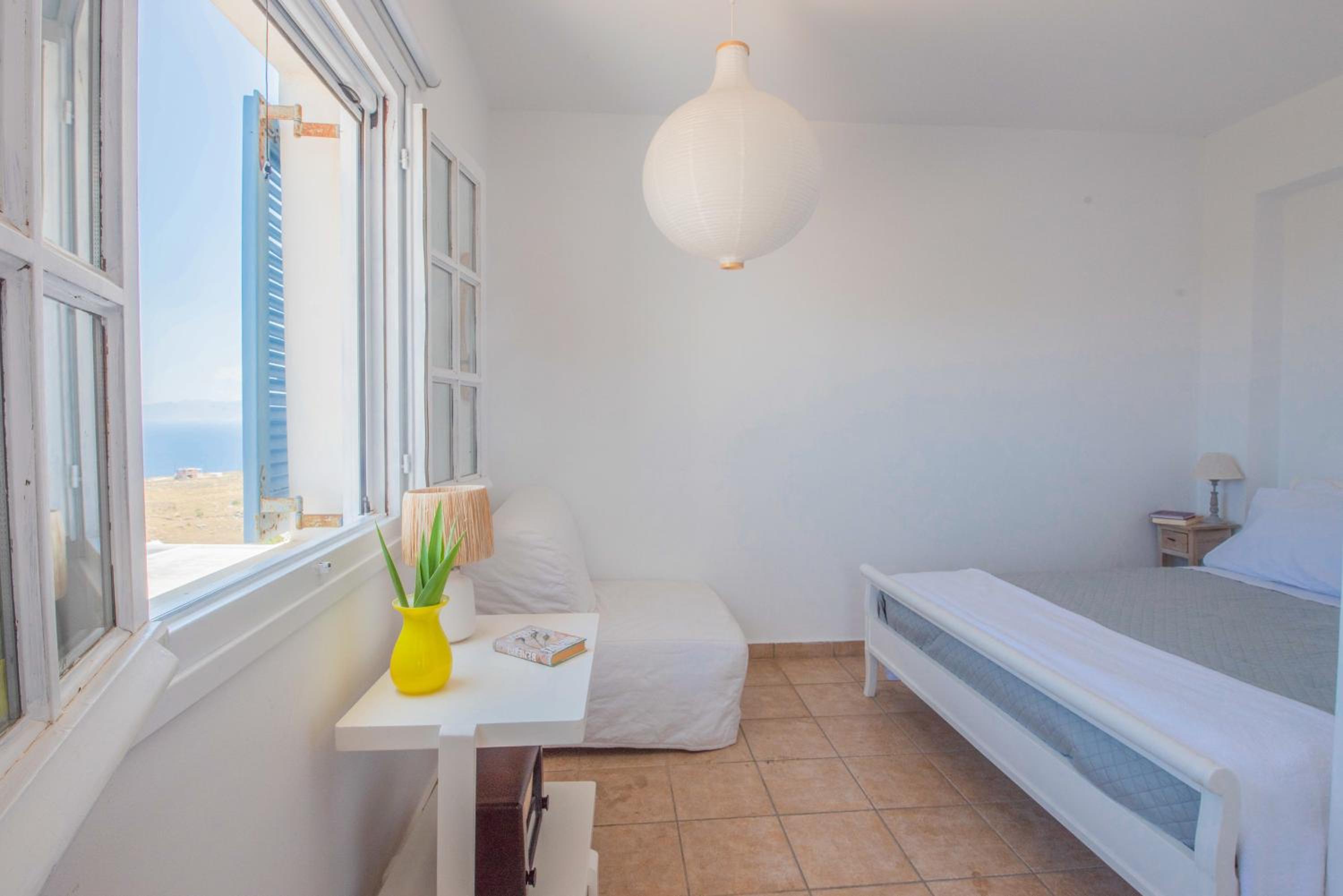 Blue Zen Kithnos, Cycladic House