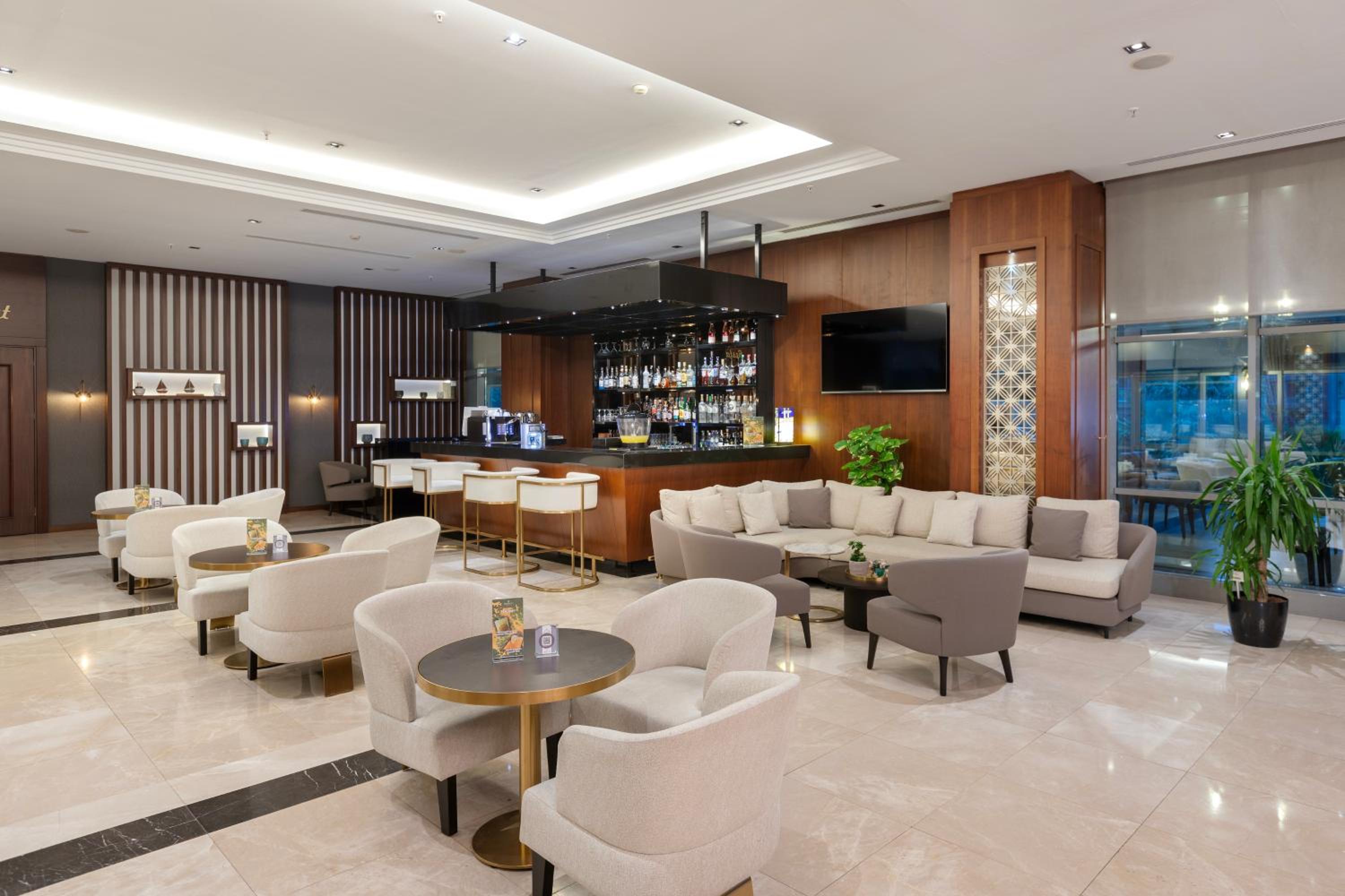 Miracle Istanbul Asia Airport Hotel & Spa - Image 64