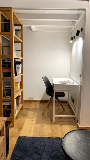 Photo 9