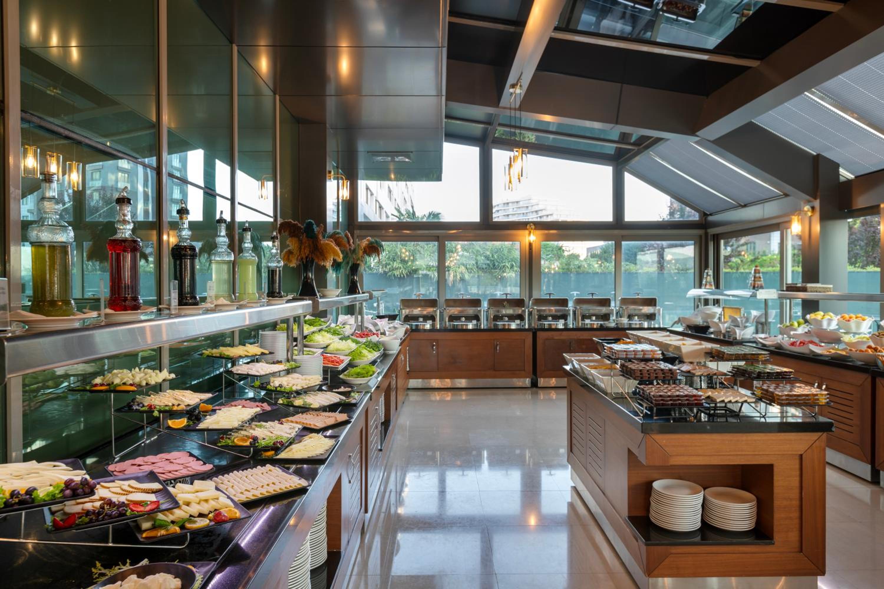 Miracle Istanbul Asia Airport Hotel & Spa - Image 71