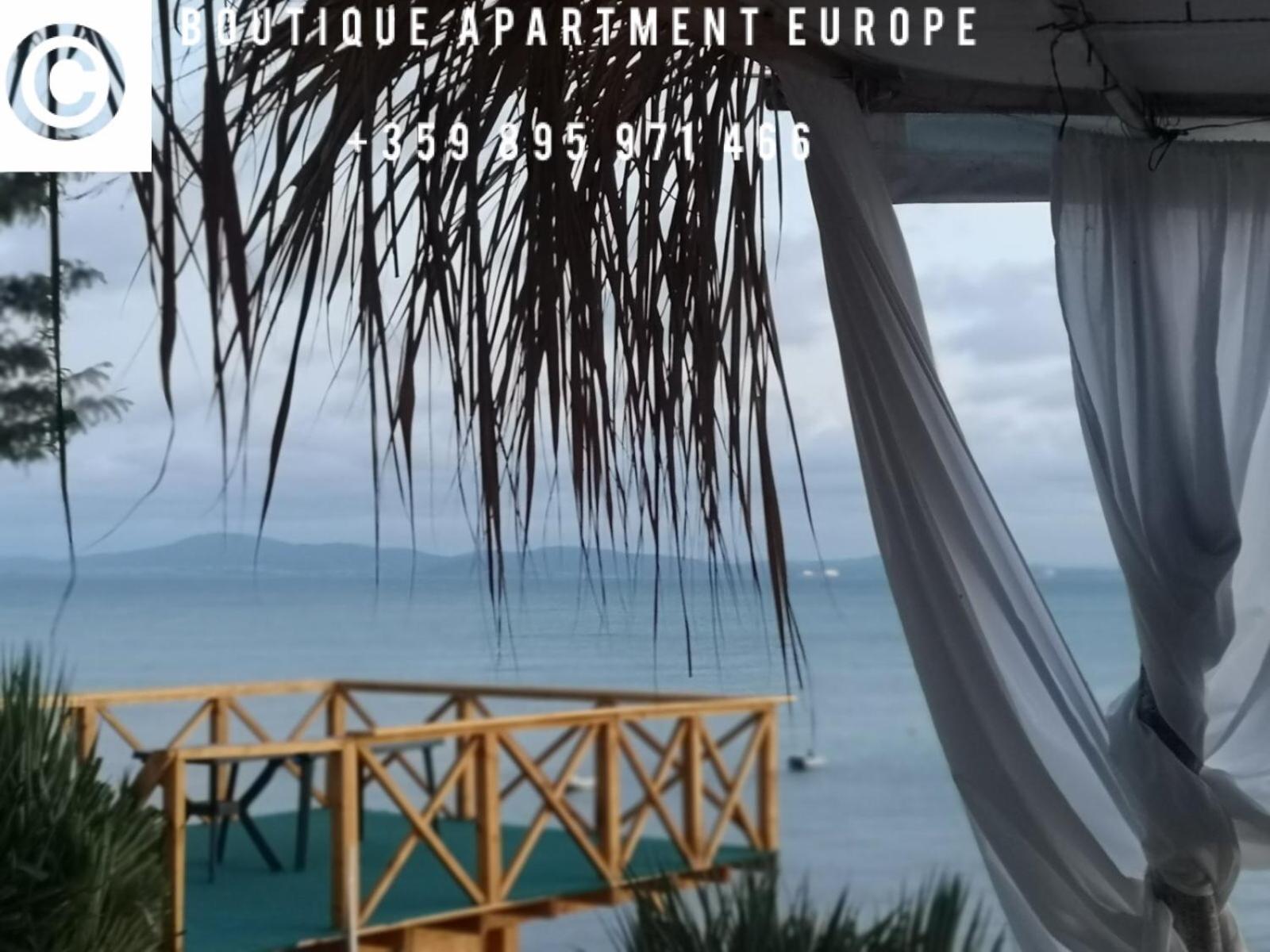 Budget First Sea Line Apt. FLORA