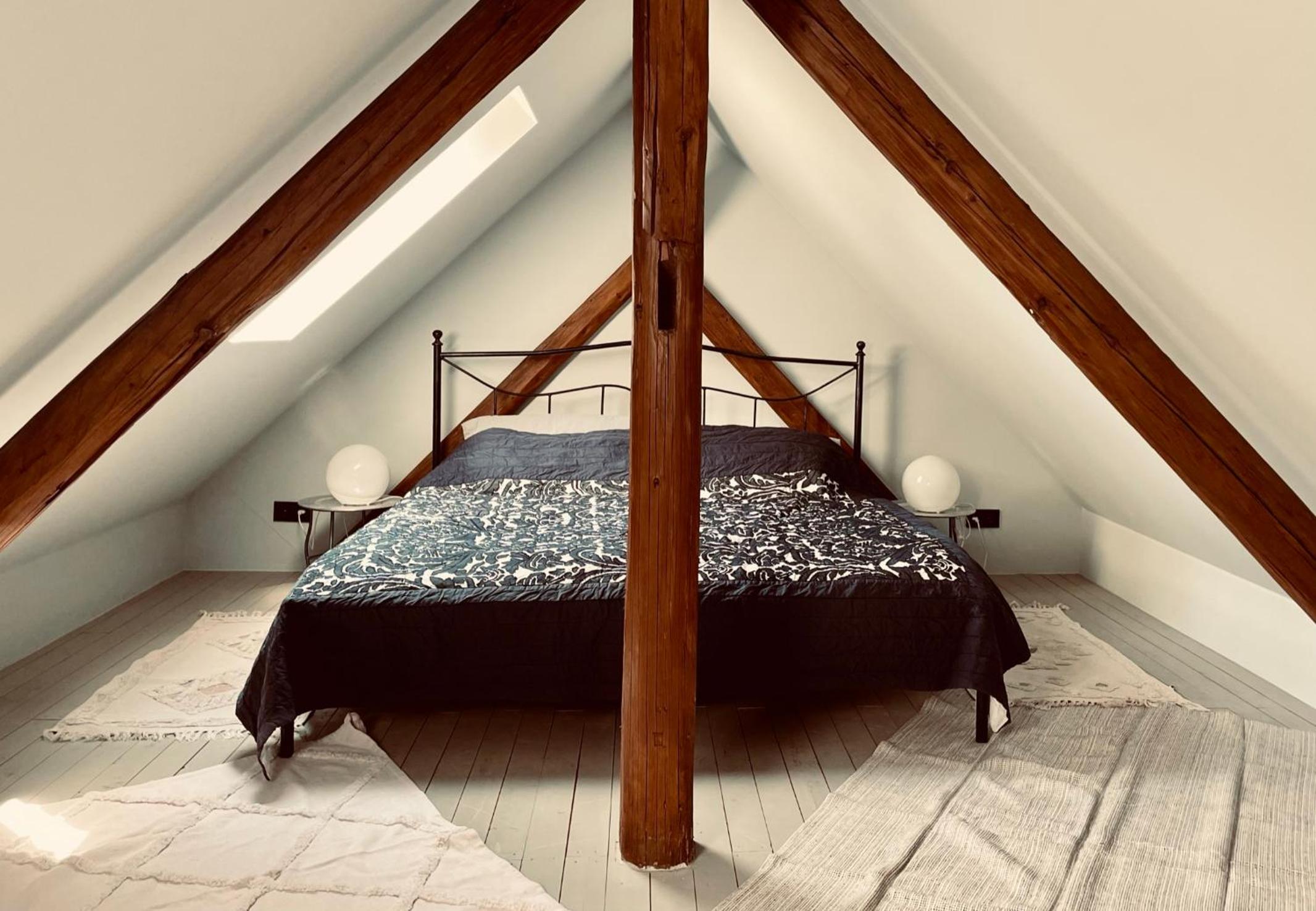 Chalet Sch-l-afbock en Markranstädt — hotel room