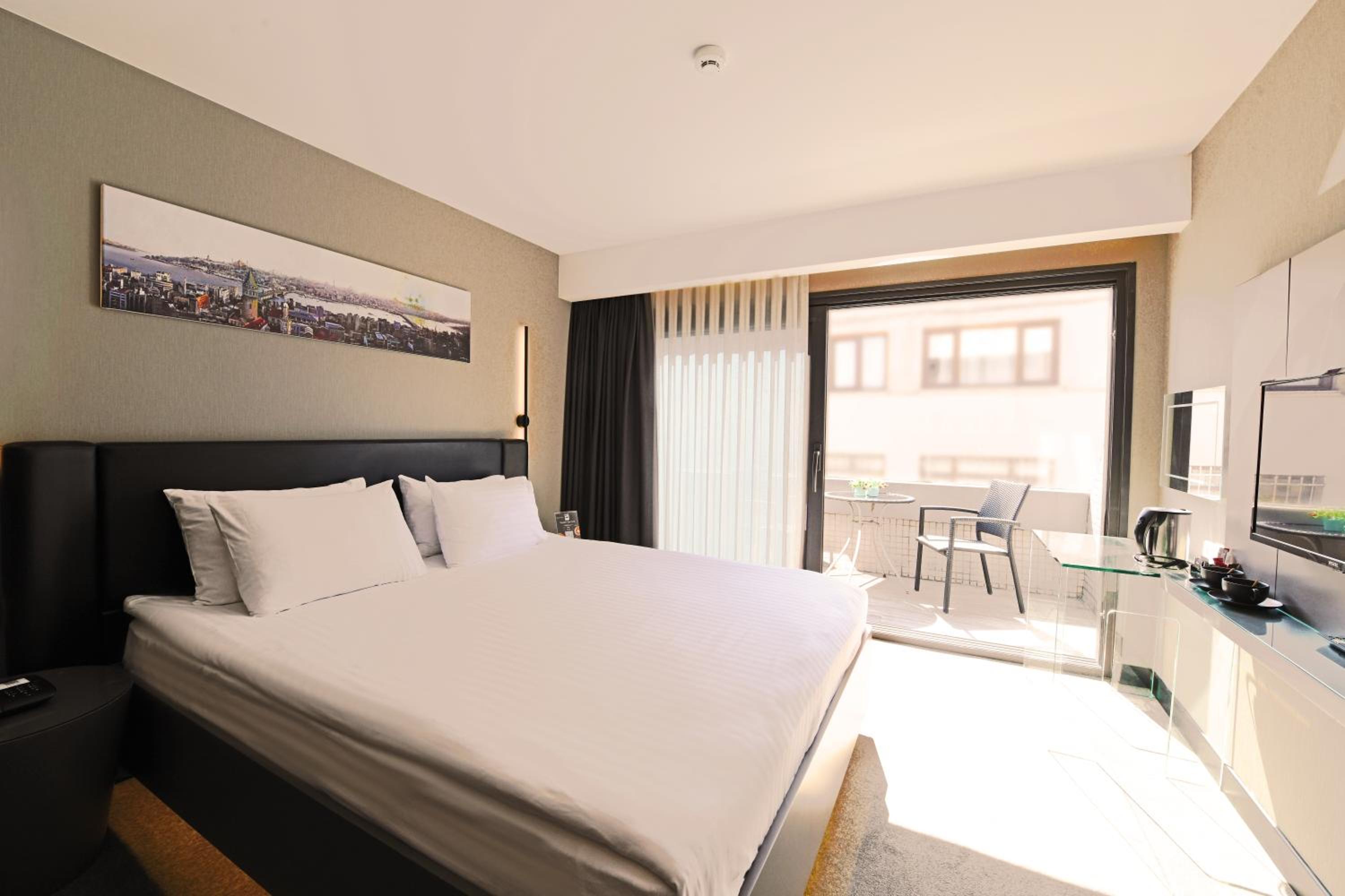 Inncity Hotel Nisantasi - Image 13