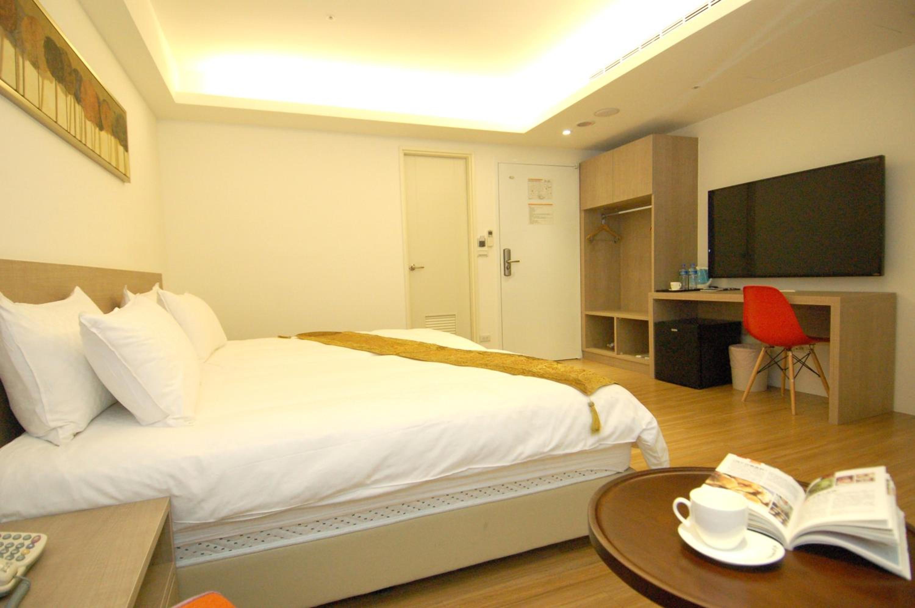Season 5 Inn