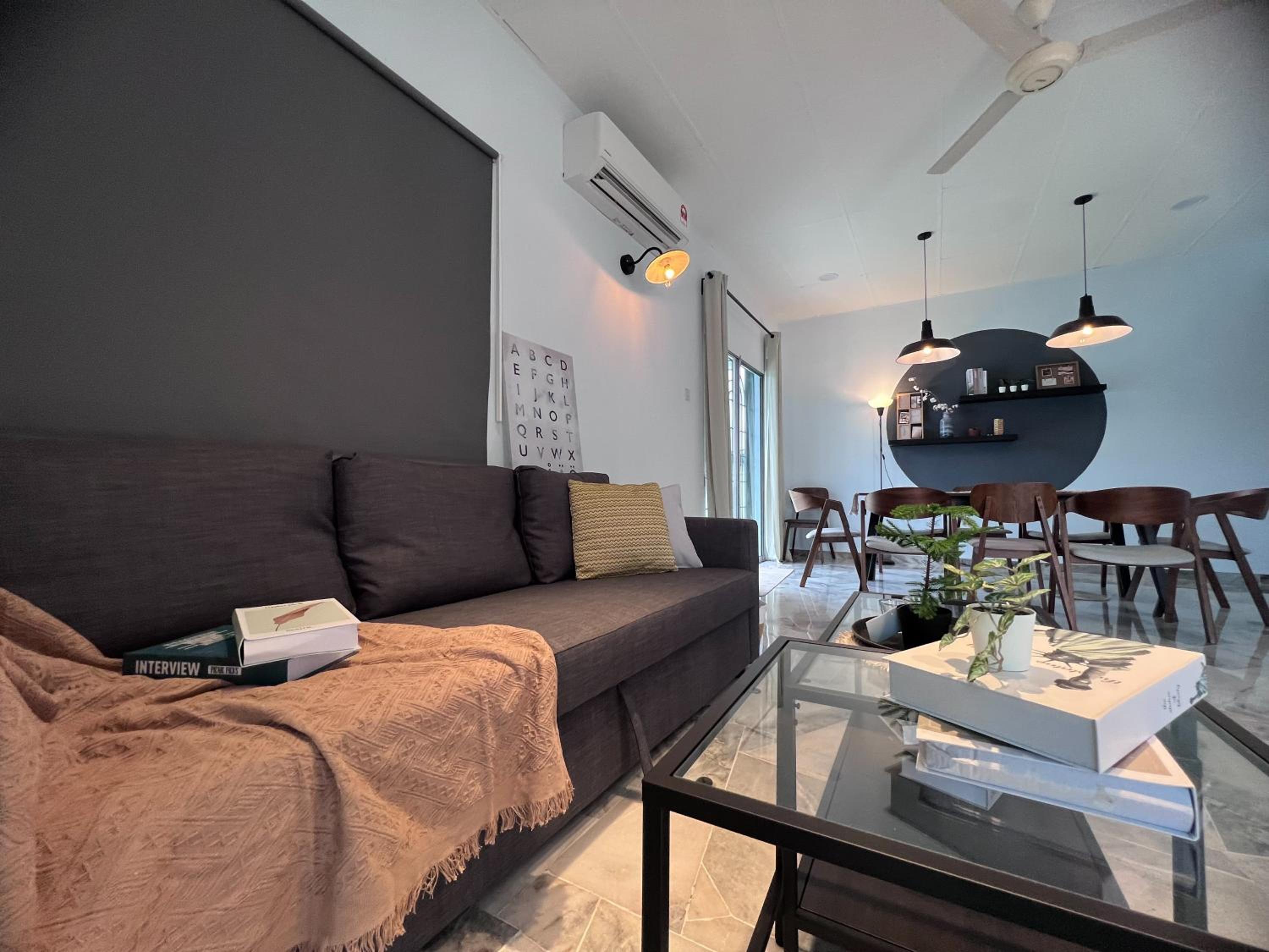Kajang Mewah Party Event Space Homestay By Wonderpoly photo 2