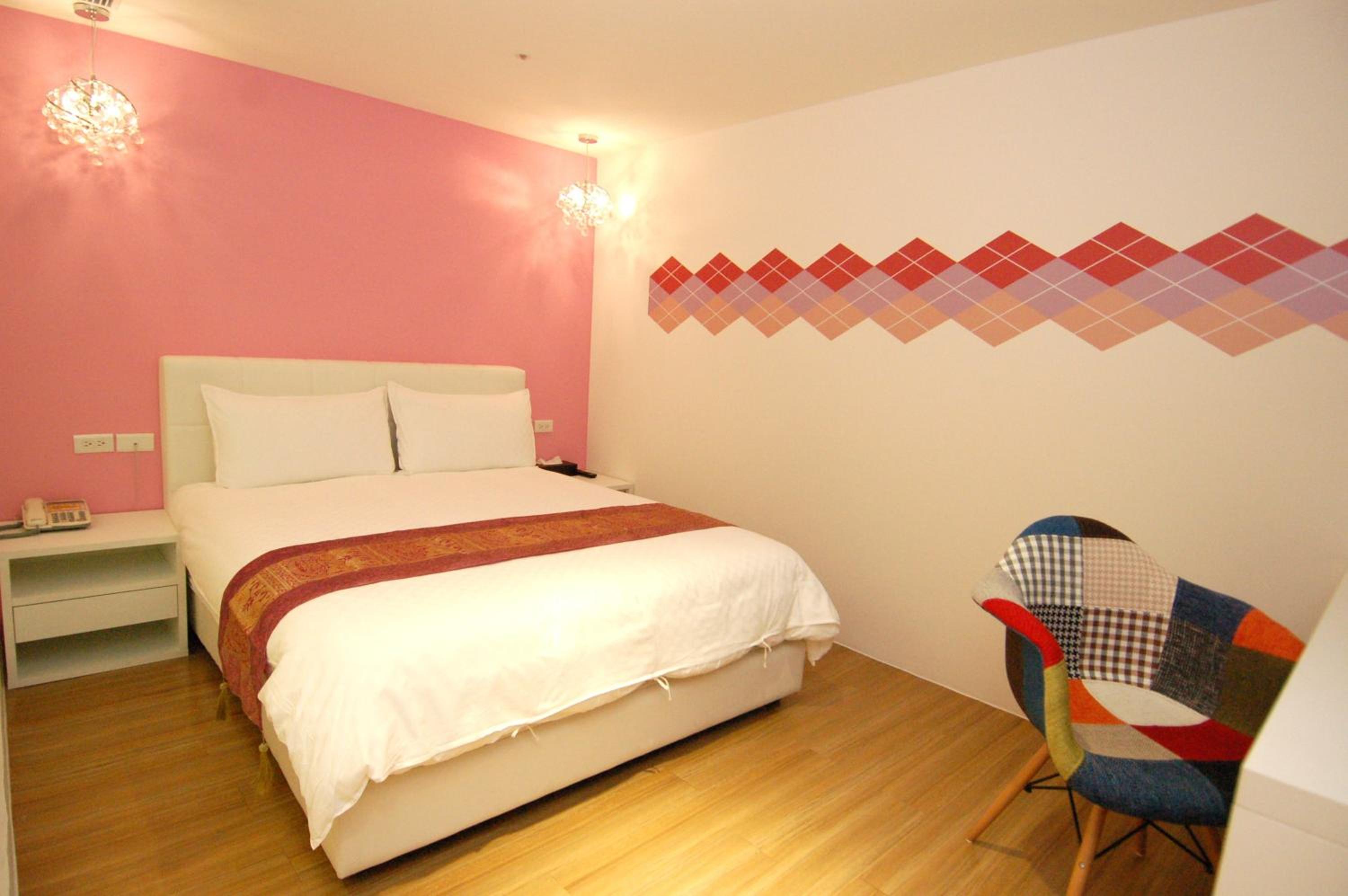 Season 5 Inn