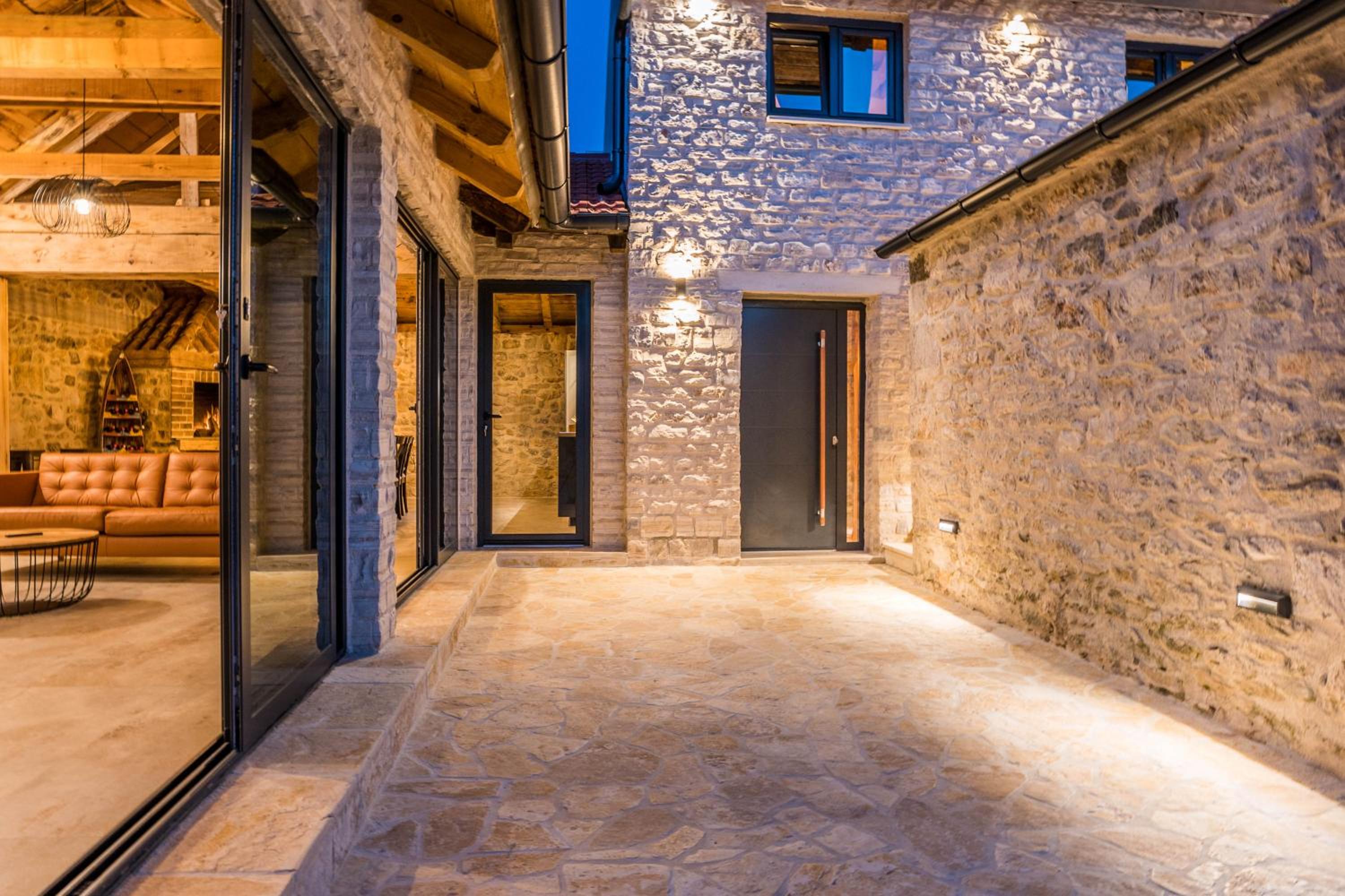 Luxury Villa Cortile