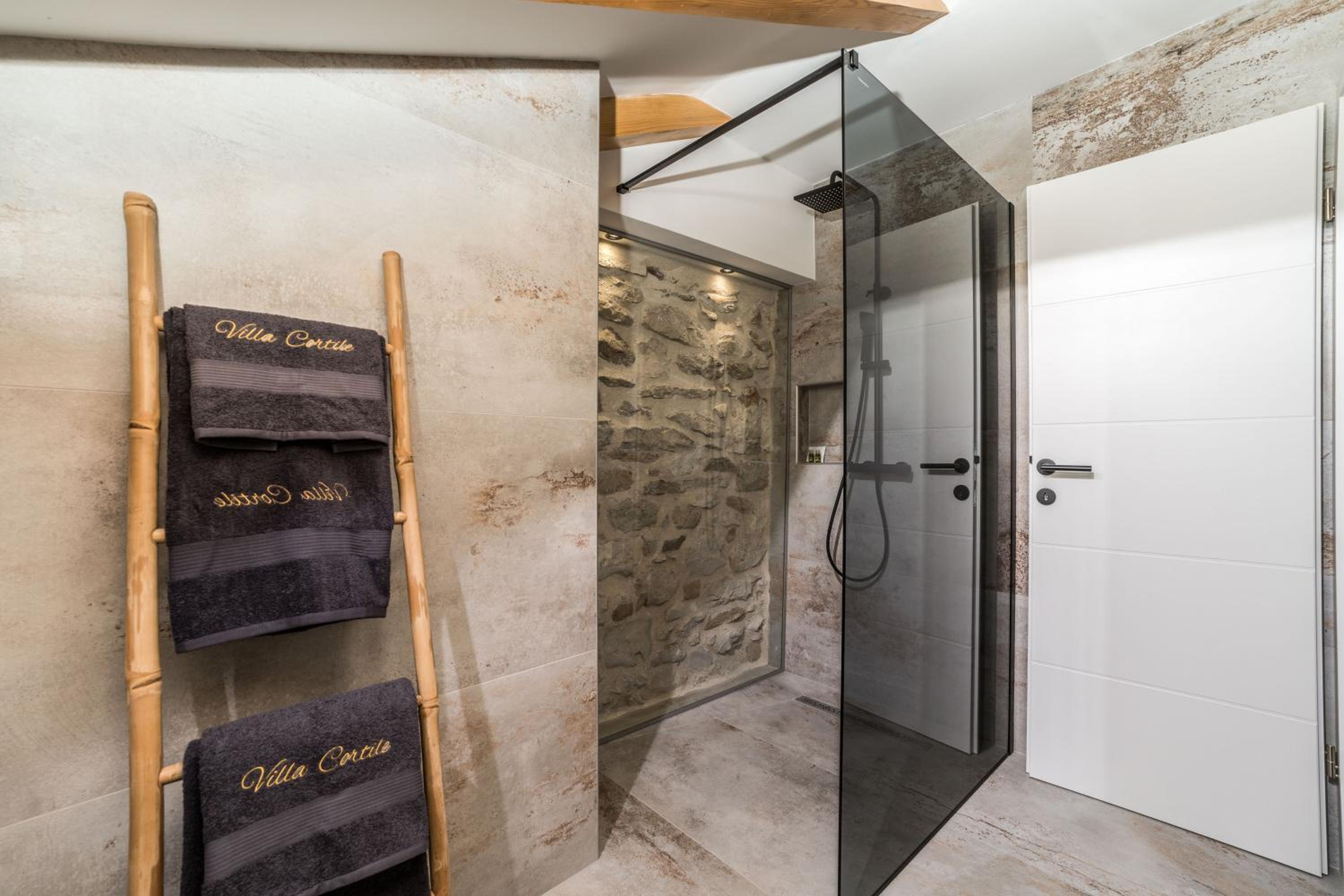 Luxury Villa Cortile