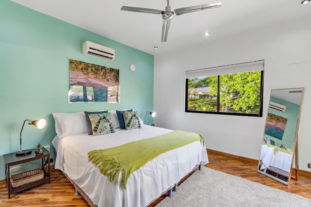 Casa Mojito~Serene 2 bedroom with prime location!