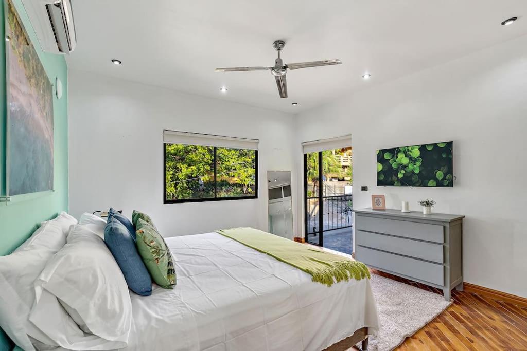 Casa Mojito~Serene 2 bedroom with prime location!