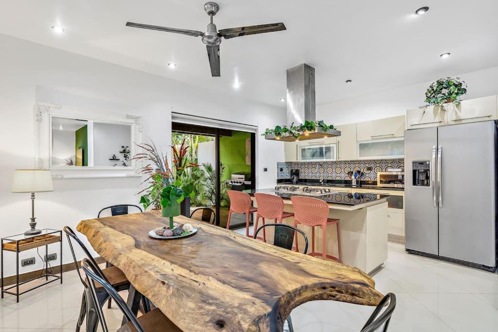 Casa Mojito~Serene 2 bedroom with prime location!