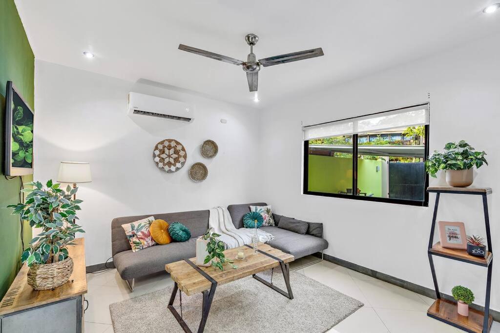 Casa Mojito~Serene 2 bedroom with prime location!