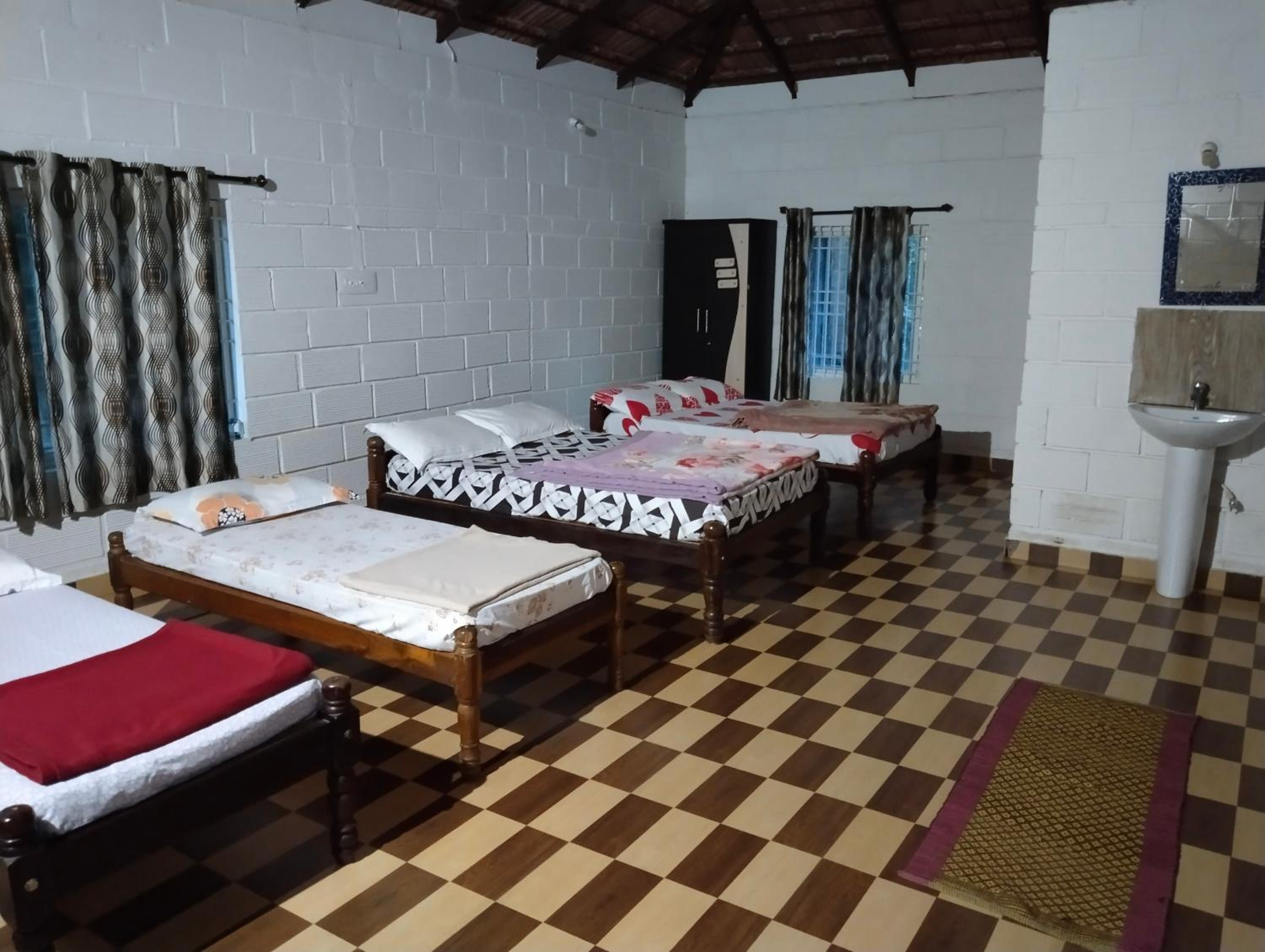 Nature Valley Homestay Near Annapoorneshwari Temple