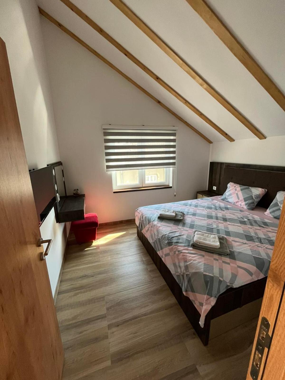Zanes Guest House