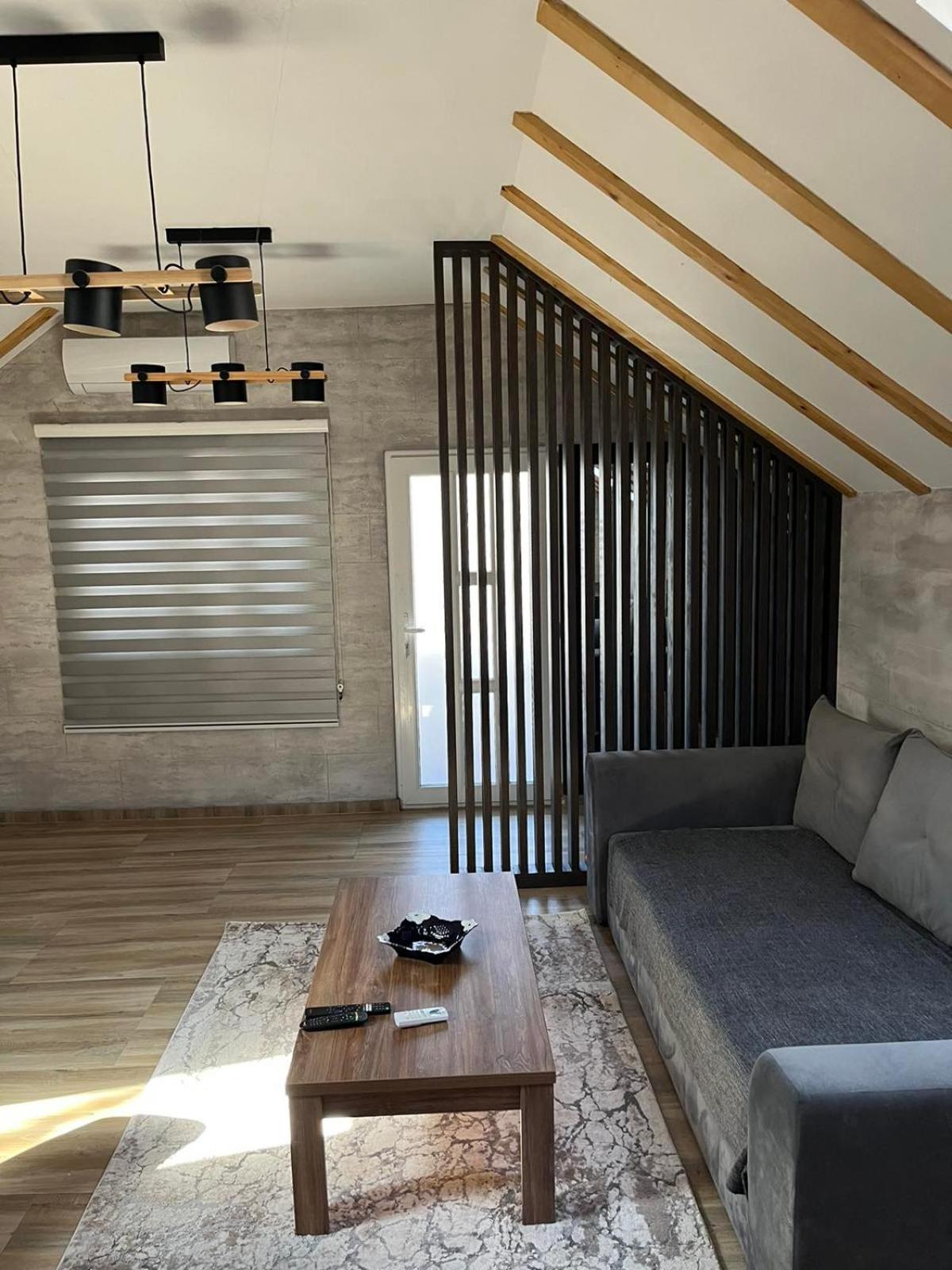 Zanes Guest House