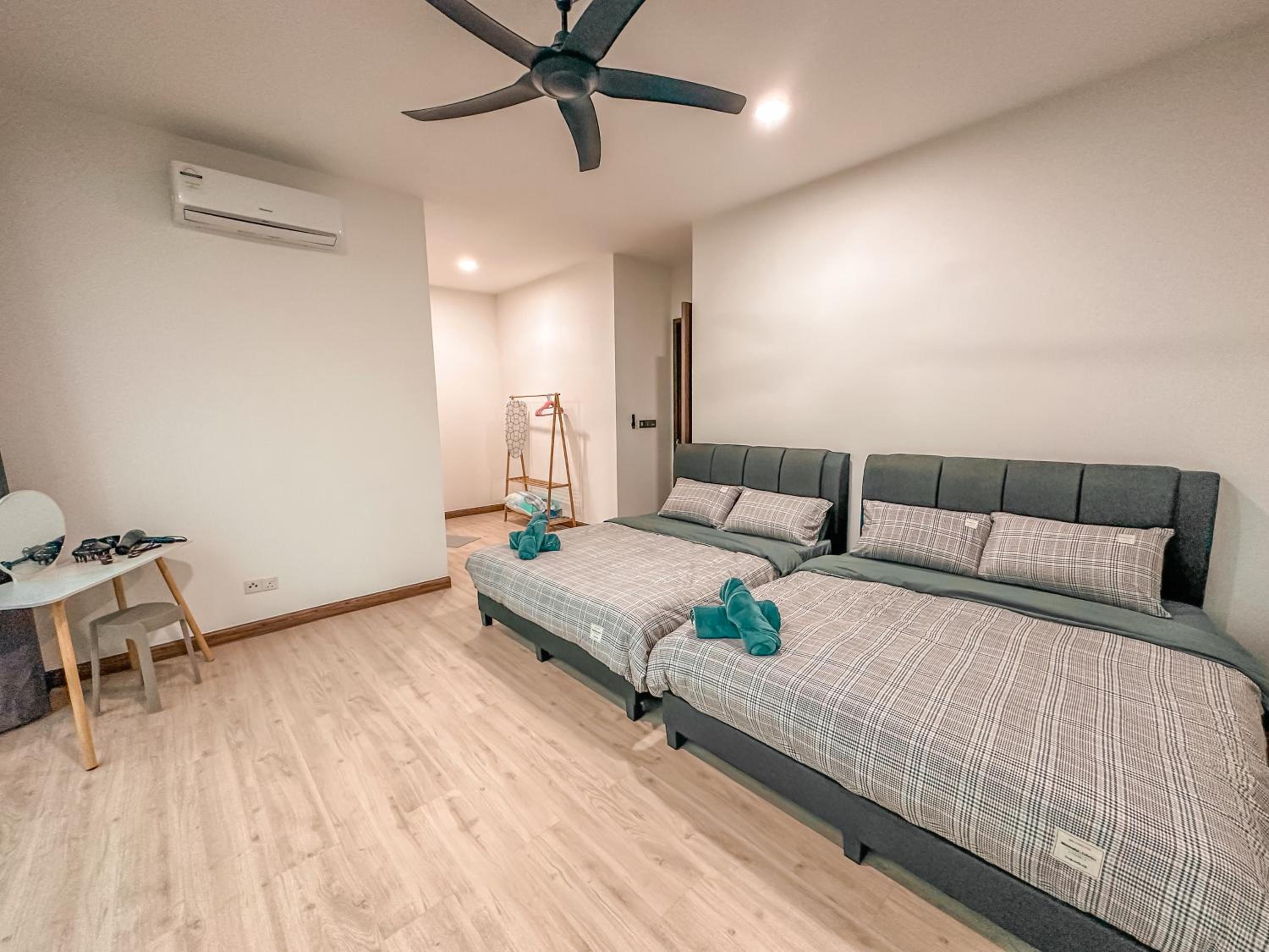 [Starry x CREAM] Sea View Apartment 10-12pax *FREE Netflix view 2