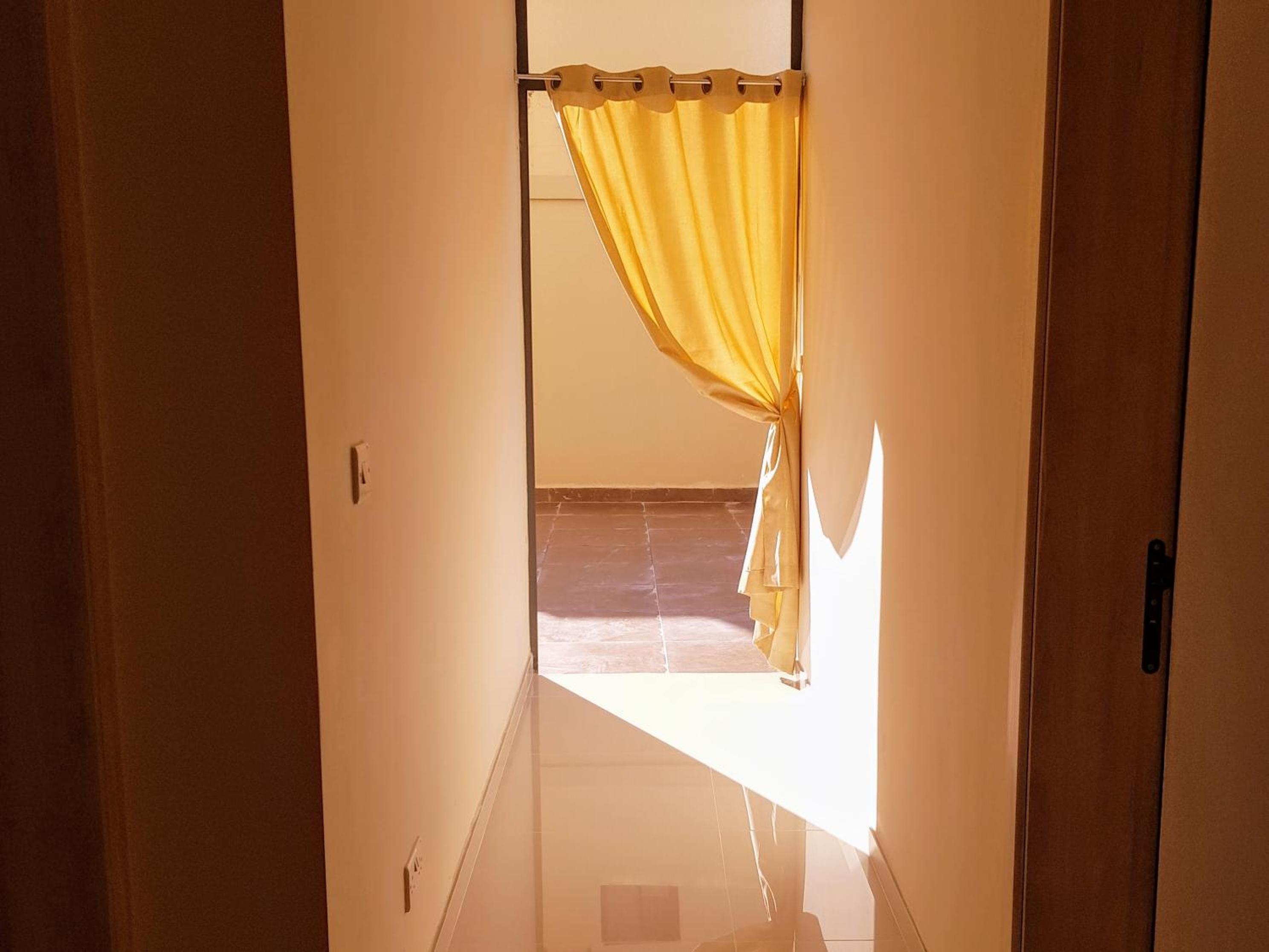 Charming apartment-wifi-sleeps 5