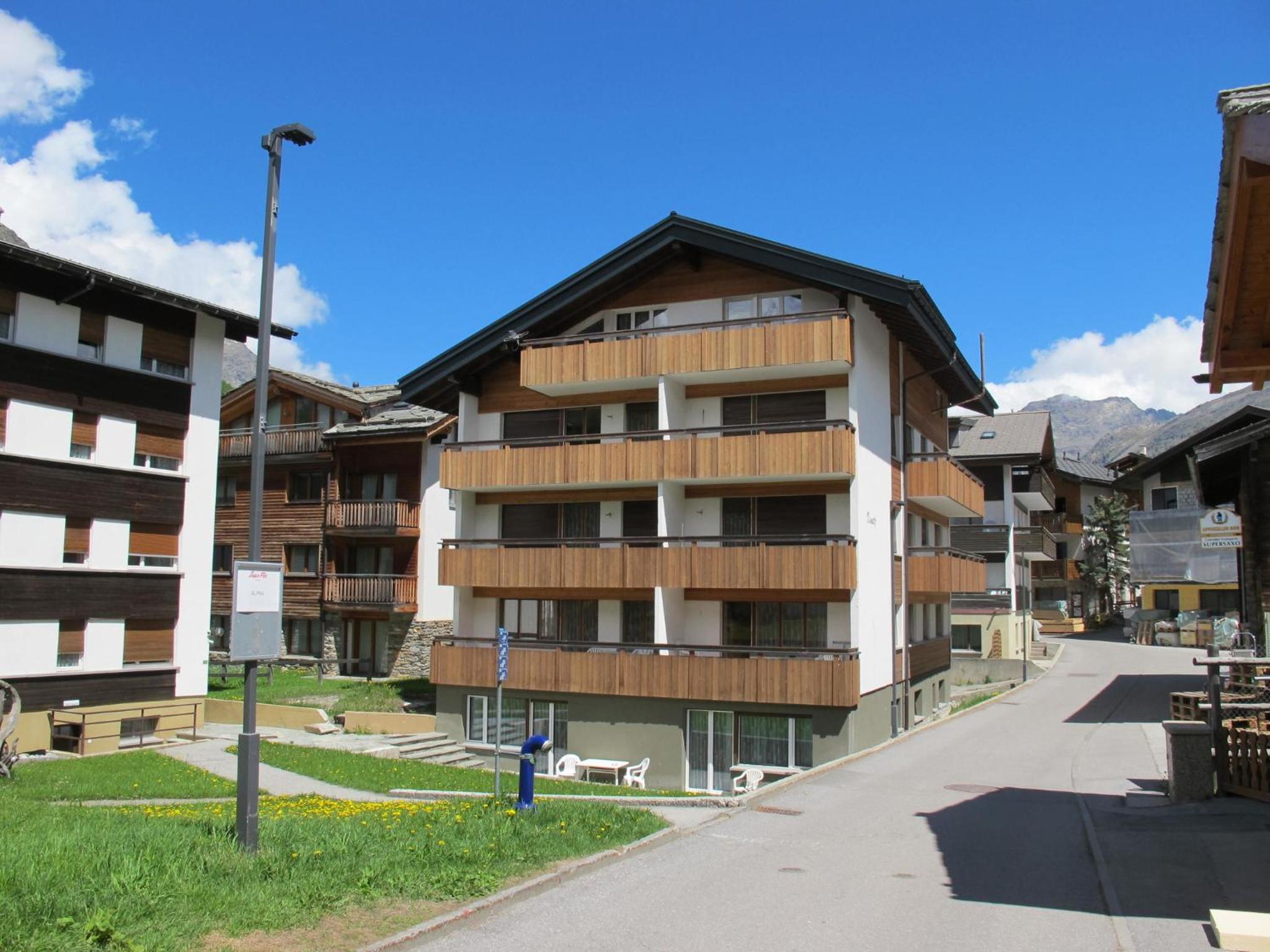 Appartementhaus Venetz SAAS105 ruhige Lage direkt an SKIBUSHALTESTELLE view 3