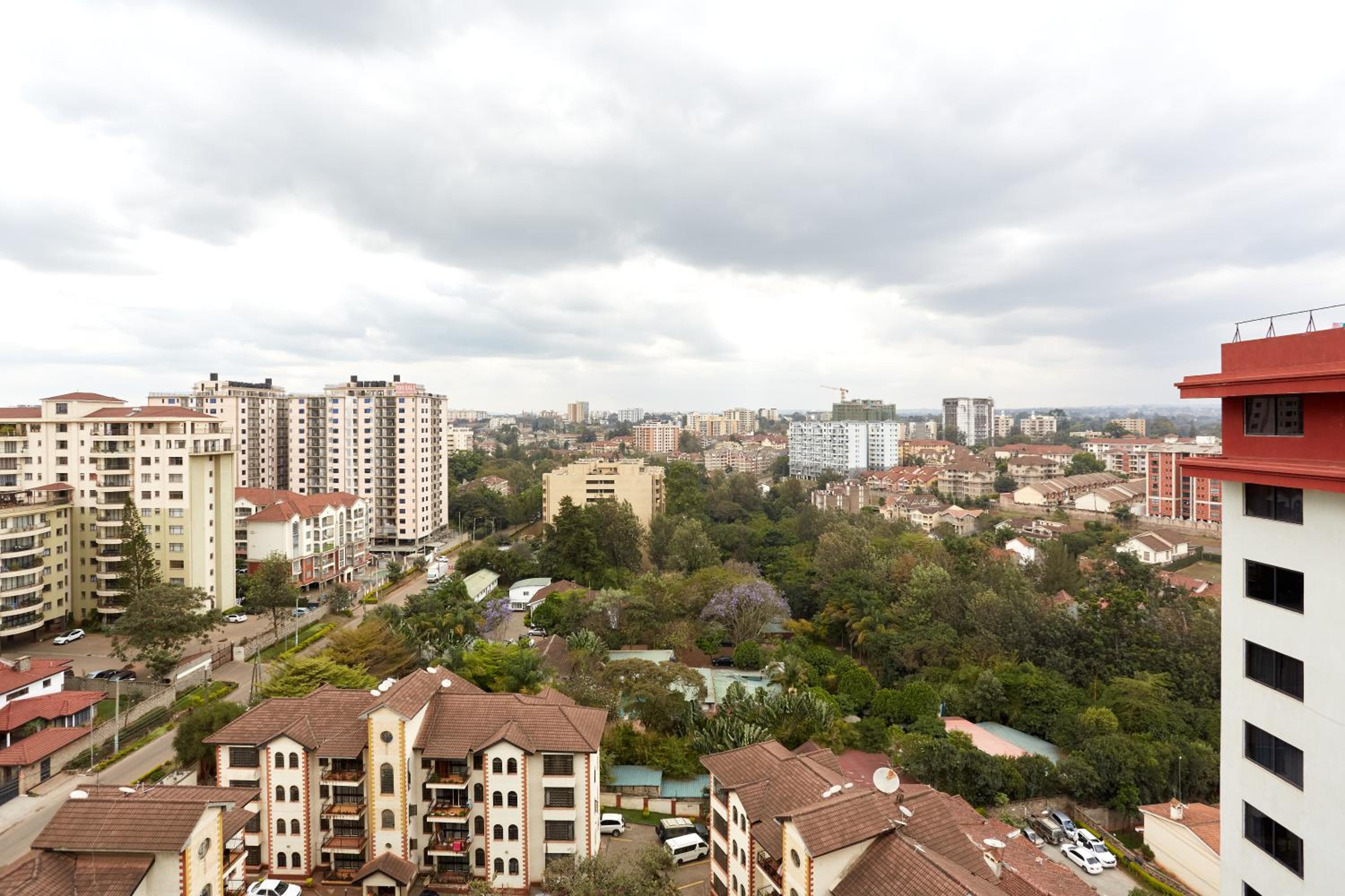 Fabulous Crestpark Penthouse