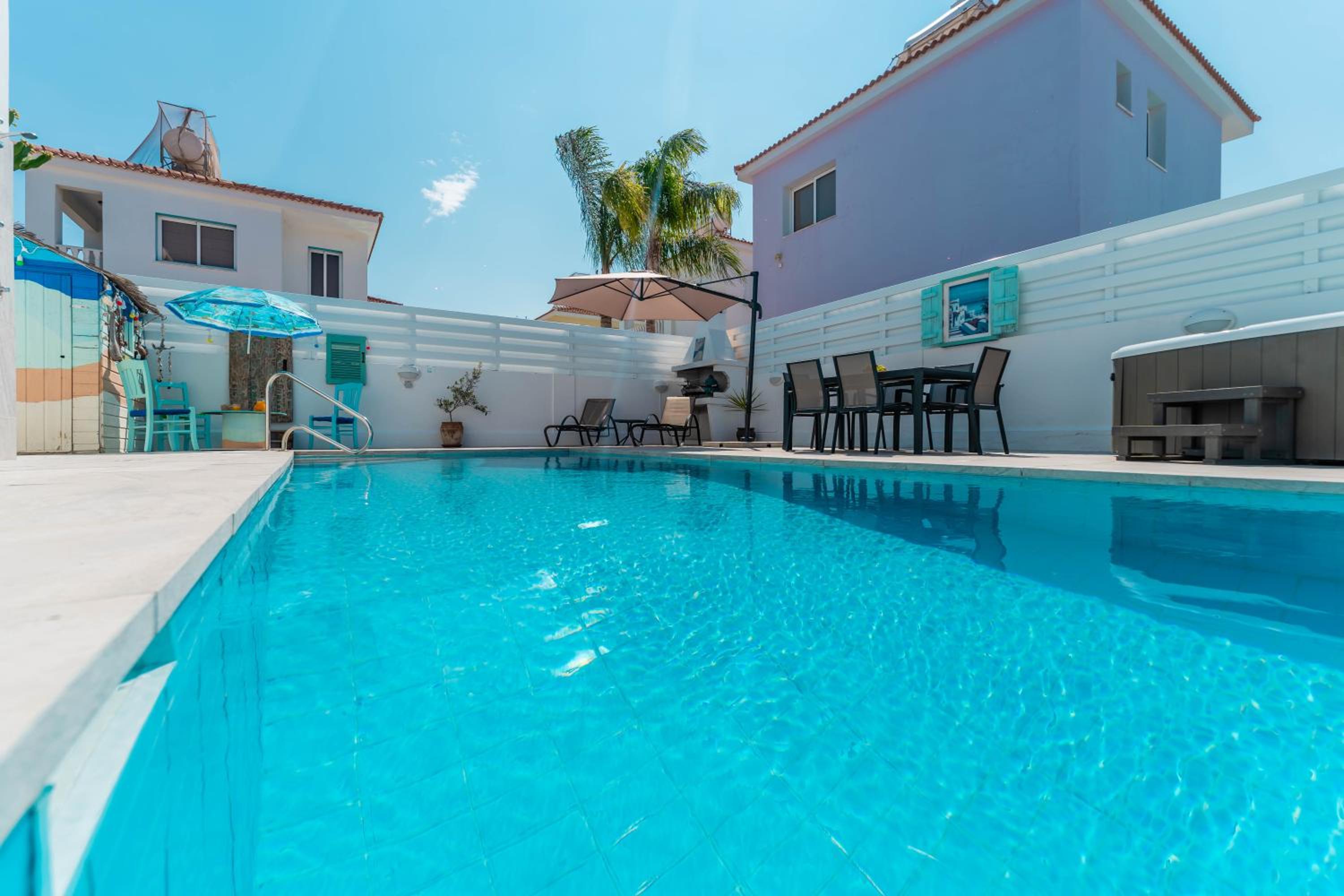 Lemon Tree Villa