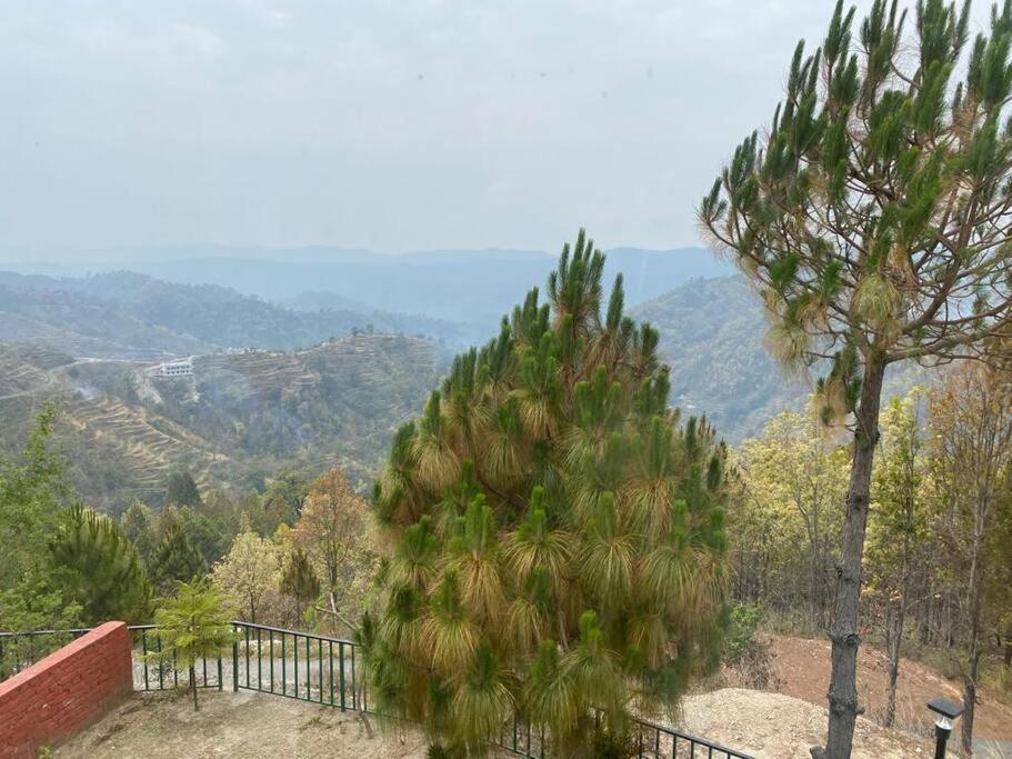 Charming 2 Bedroom Rustic Villa with Garden view 5
