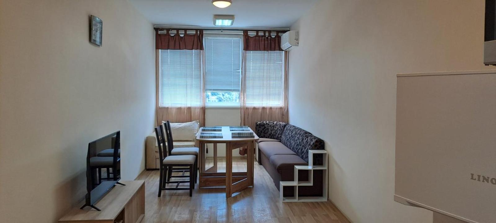 Tanya's flat