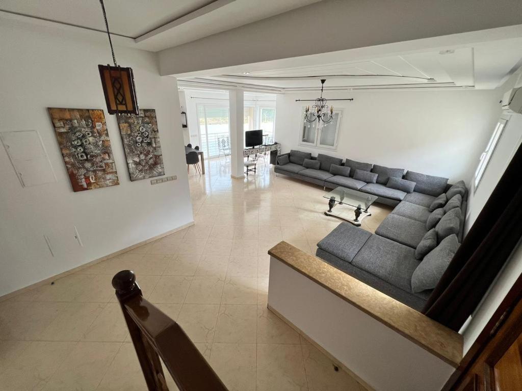 Villa With swiming pool view 2