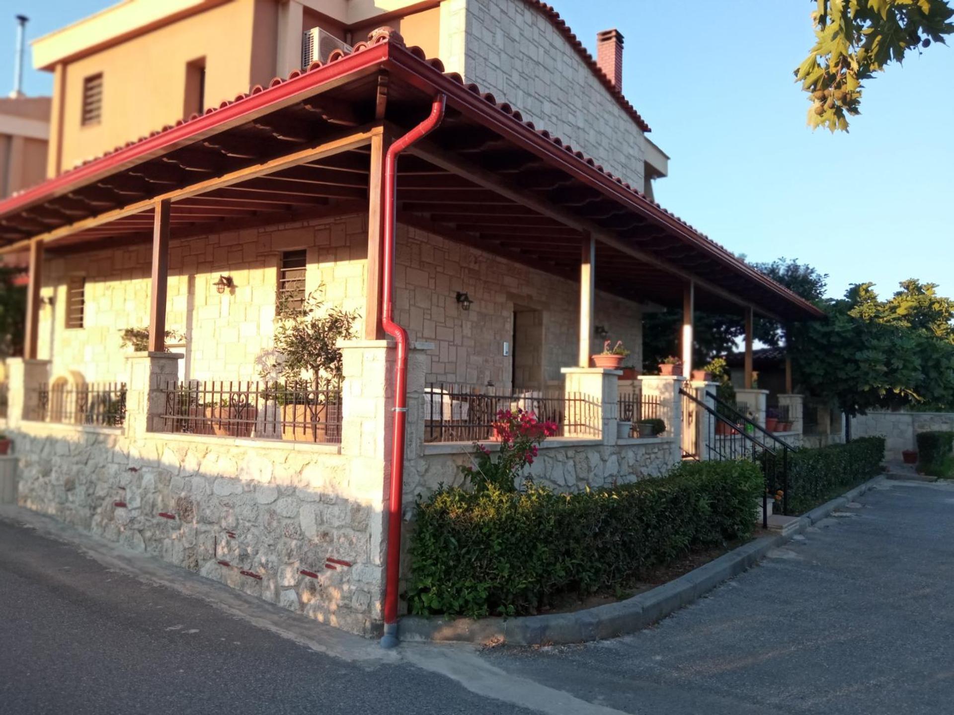 Rodiola House