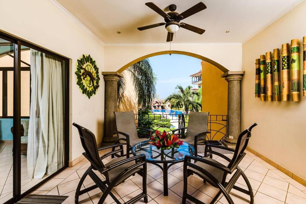 Sunrise 17-Tropical Three Bedroom Condo!