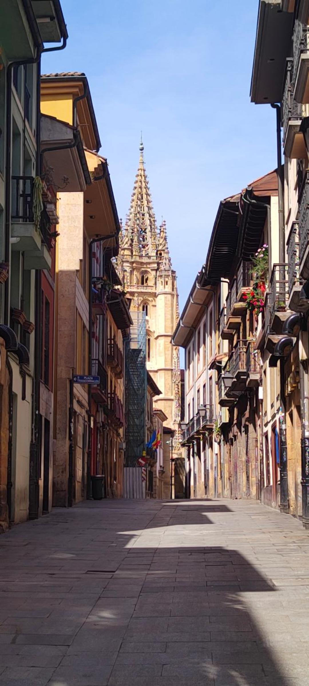 Oviedo Centro- Parking gratuito