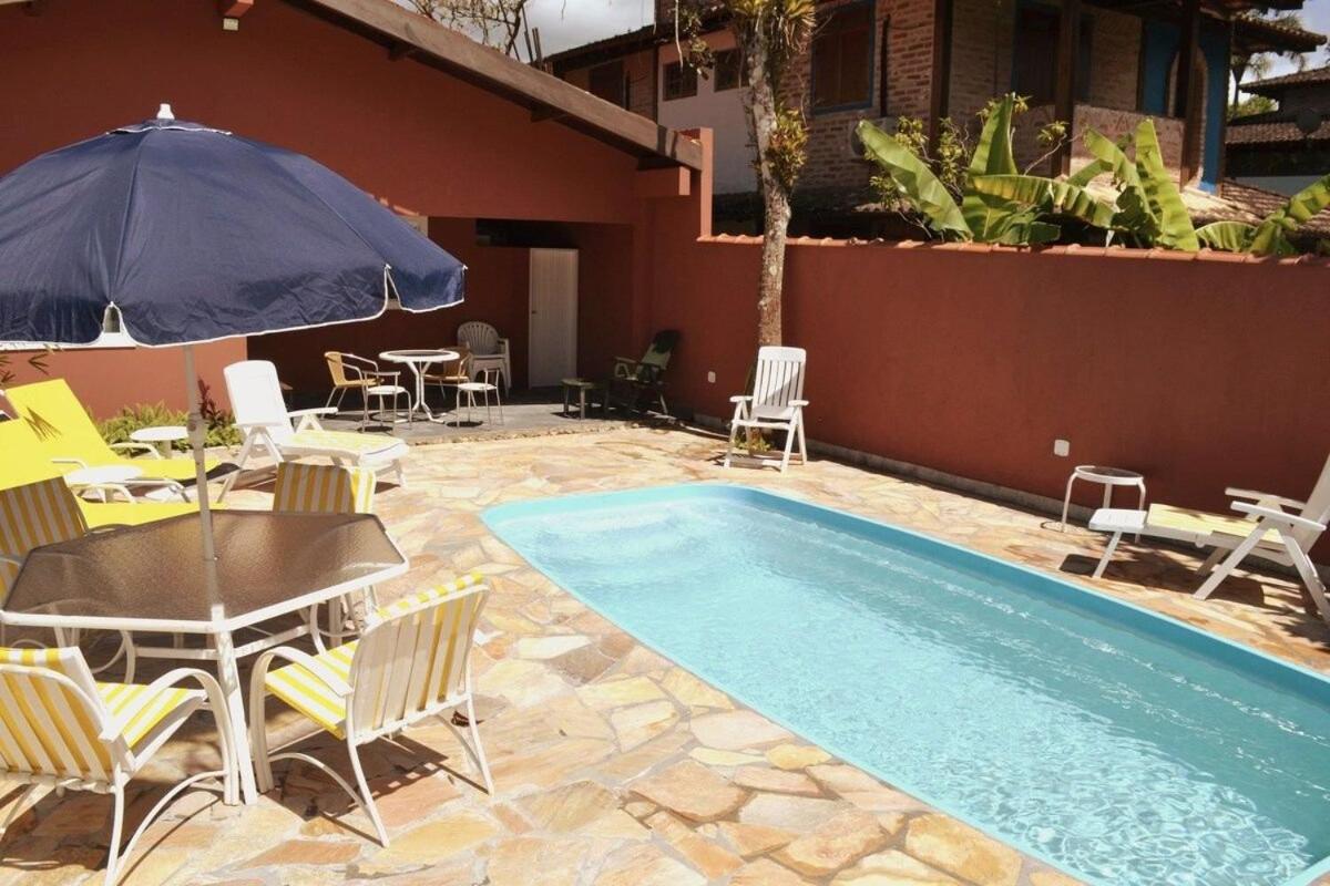 4 dorm com piscina a 350 m de Camburizinho