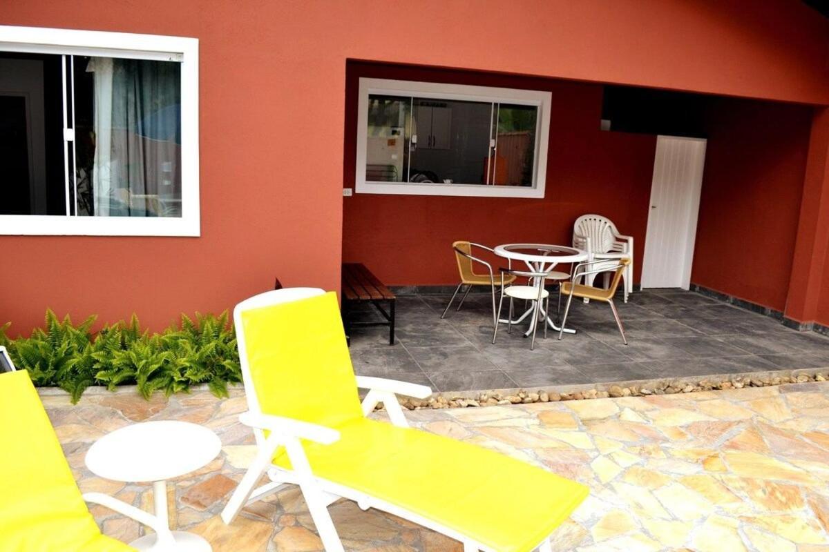 4 dorm com piscina a 350 m de Camburizinho