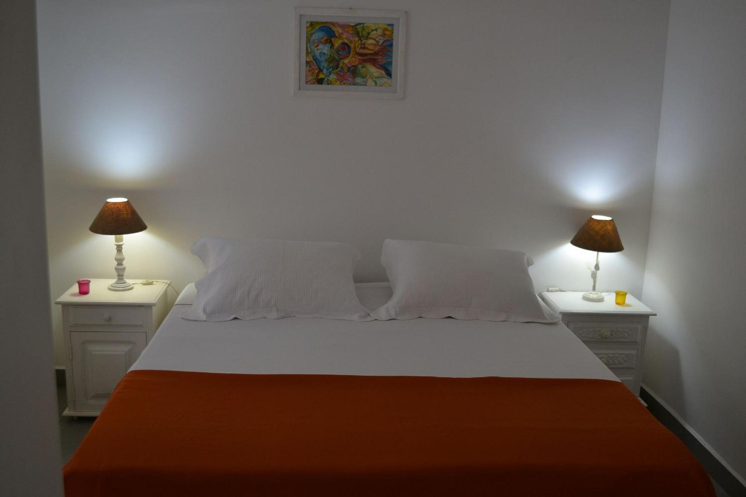 4 dorm com piscina a 350 m de Camburizinho