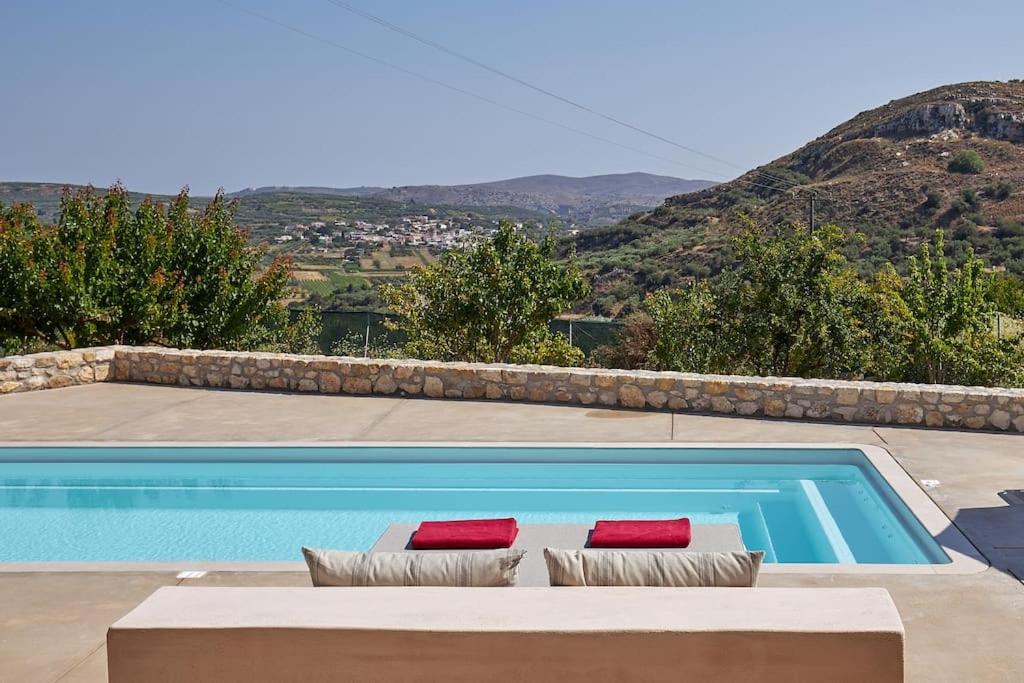 Villa Kanaki Private Pool Villa for Familes and Groups