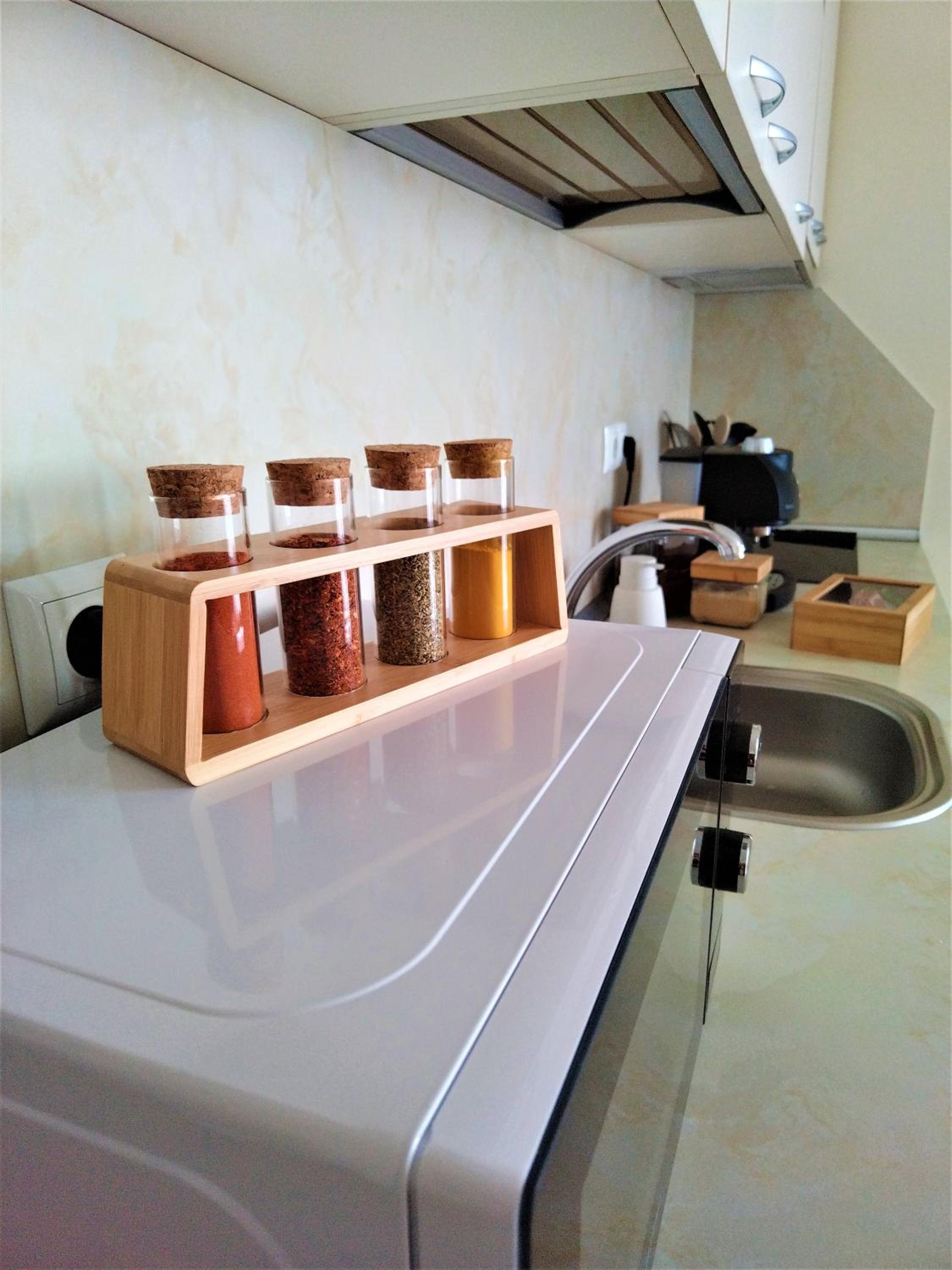 Elisa Studio