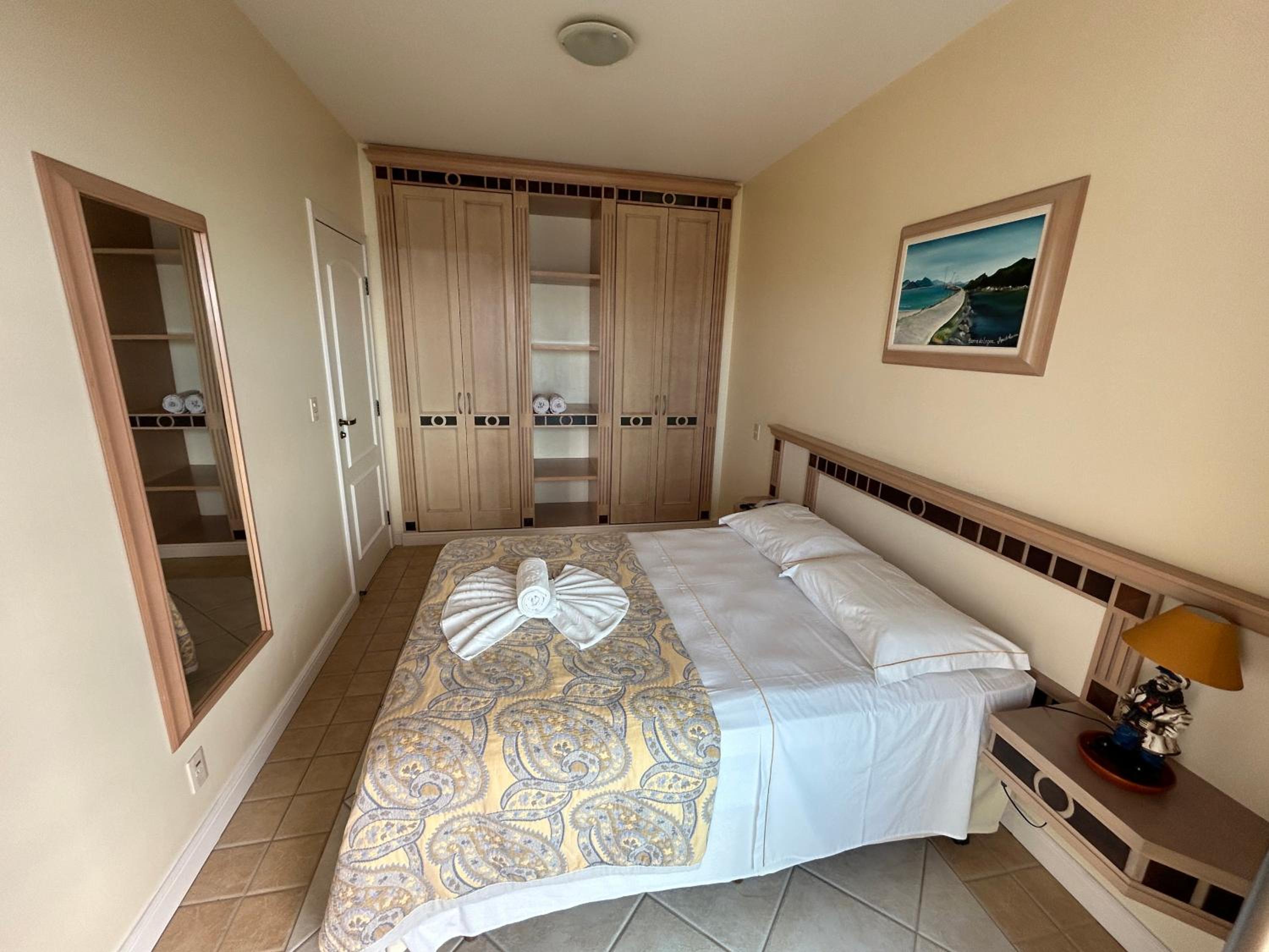 Golfinhos Apart Hotel