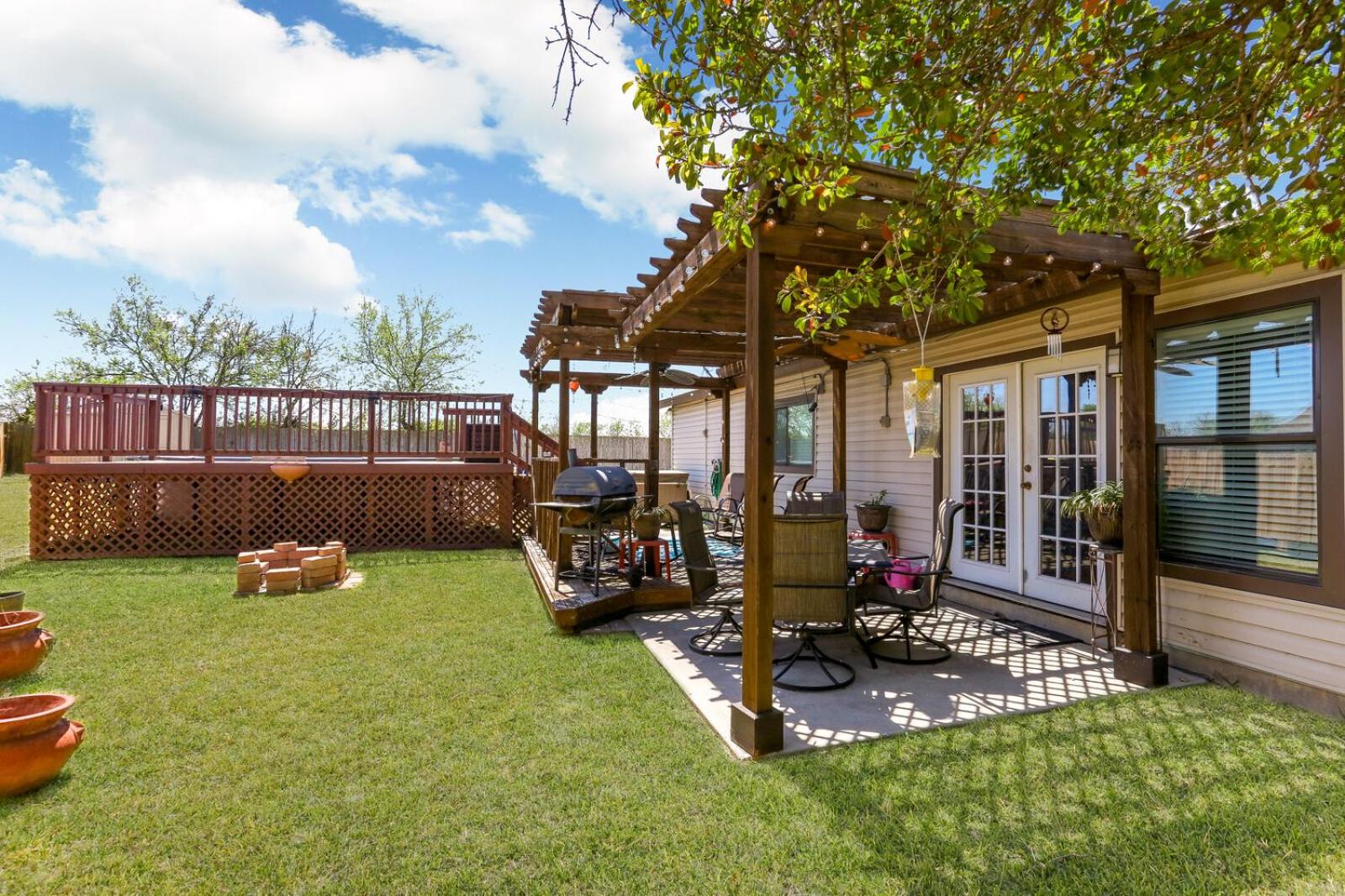 Hotel Home With Pool Near Sea World & Lackland