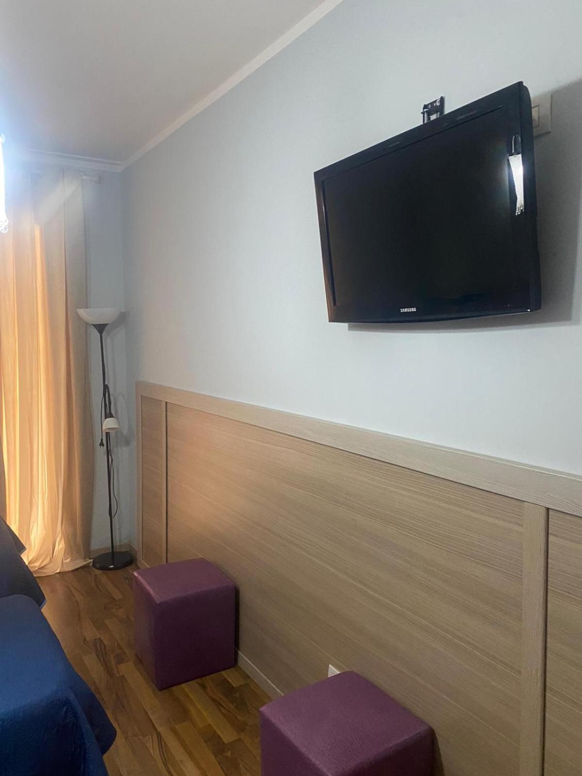 B&B Elios Rooms