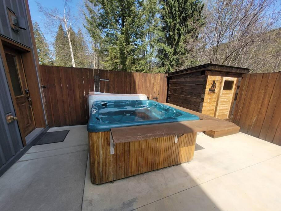 The best 2 bedrooms suite in Revelstoke!