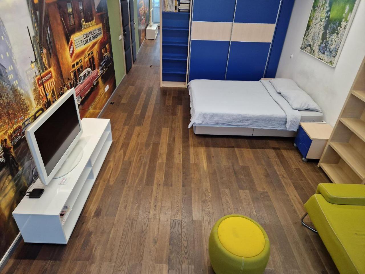 STATUS Superior Apartments