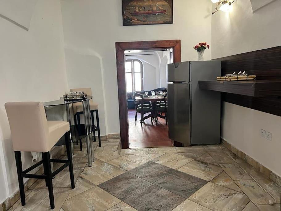 City Center Apartment