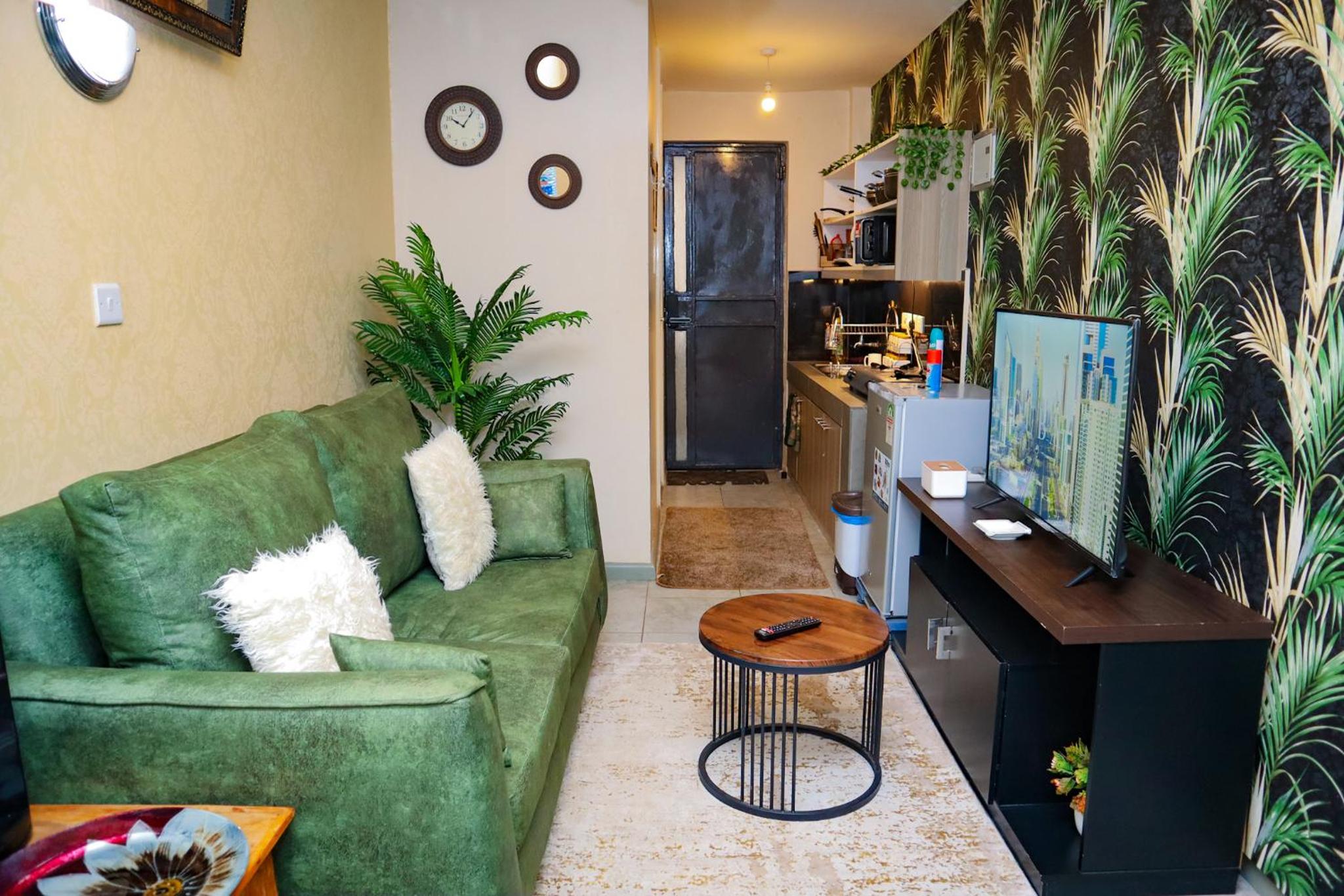 Tropical Jungle - Thika Road Cribs view 4