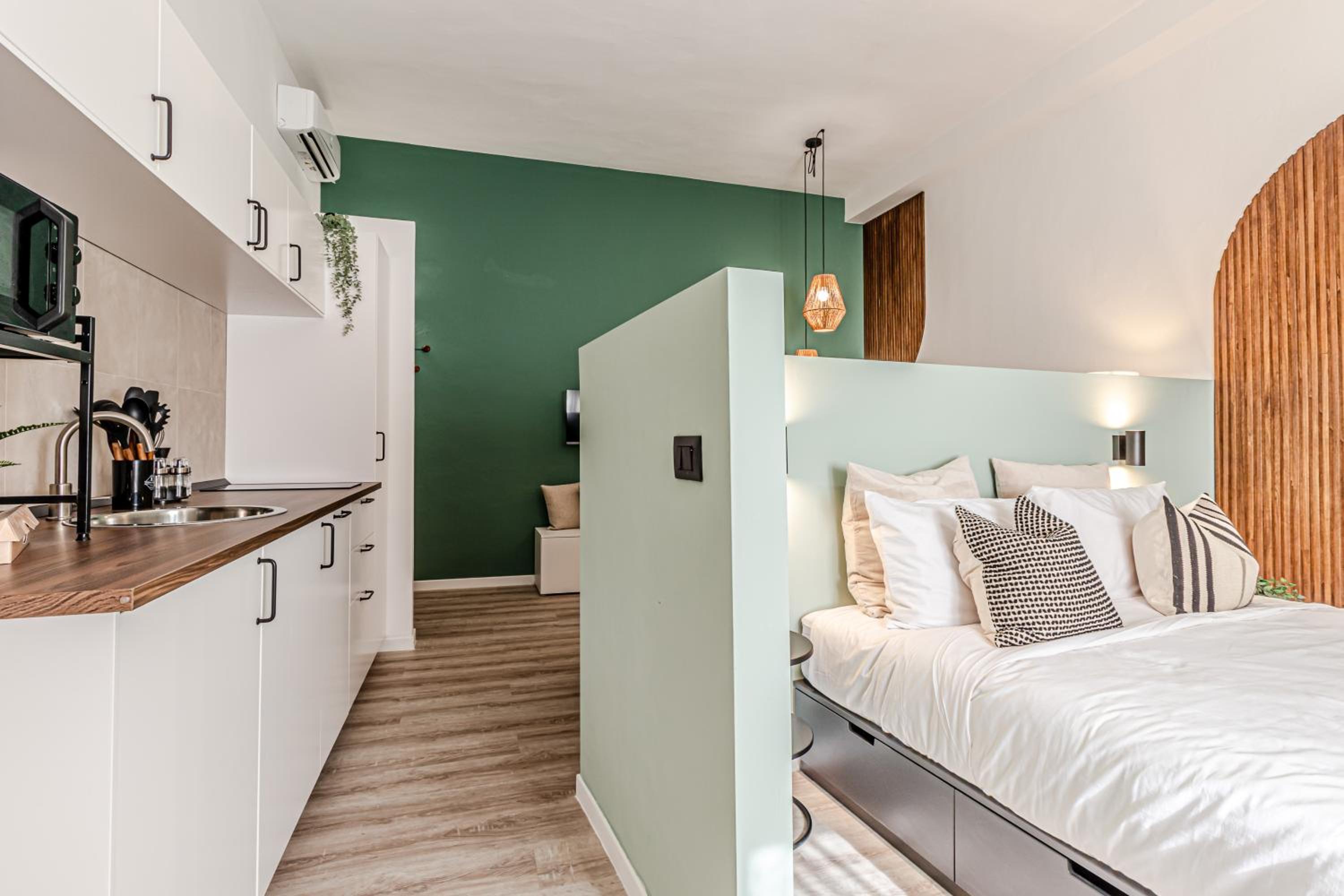 hotel room