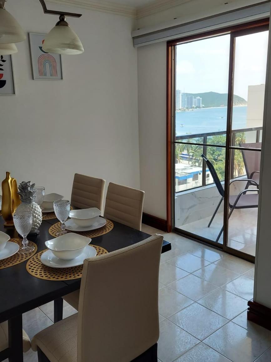 Apartamento VISTA AZUL RODADERO LAURELES 801