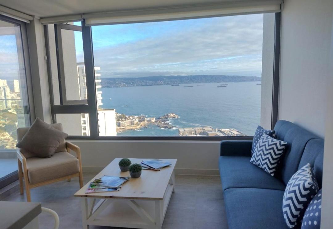 DEPARTAMENTO CON VISTA DESPEJADA AL MAR